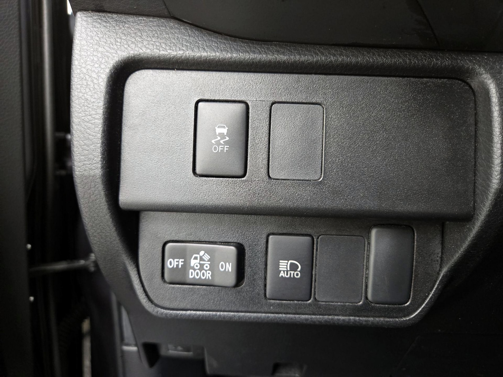 2023 Toyota Tacoma SR - Photo 14