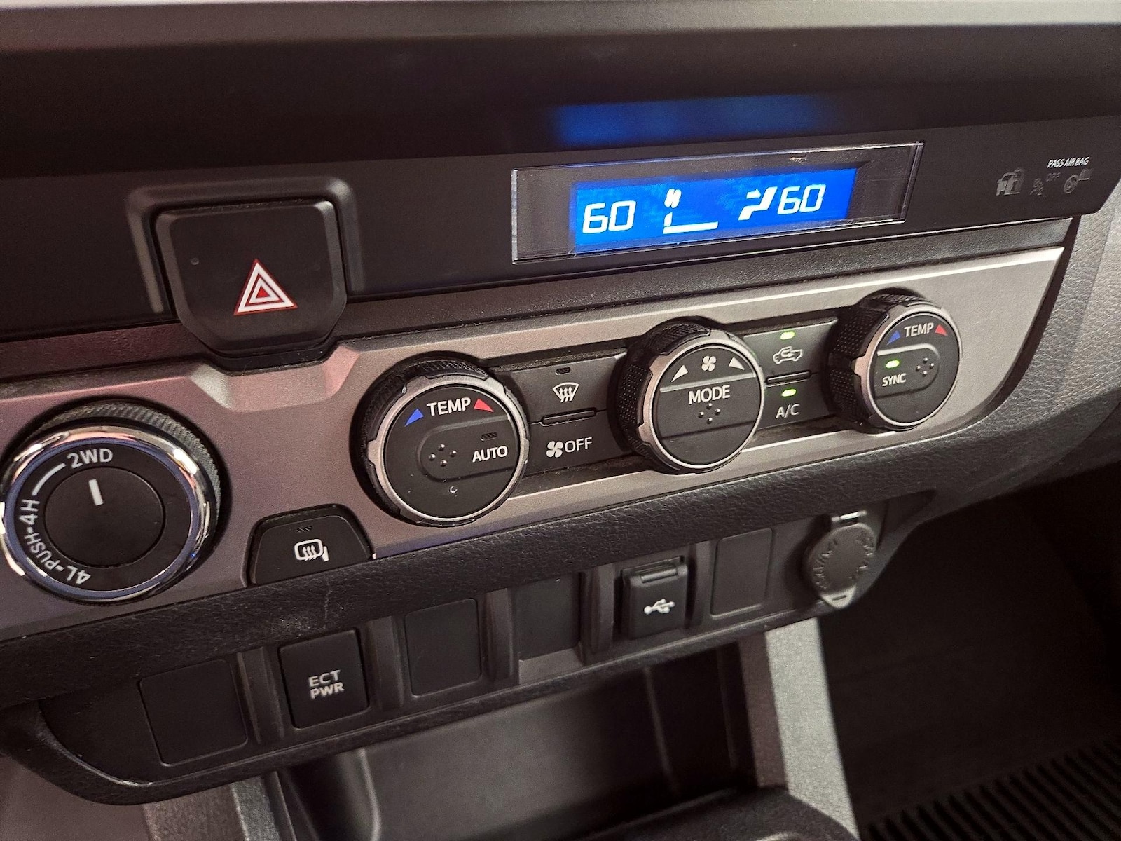 2023 Toyota Tacoma SR - Photo 17