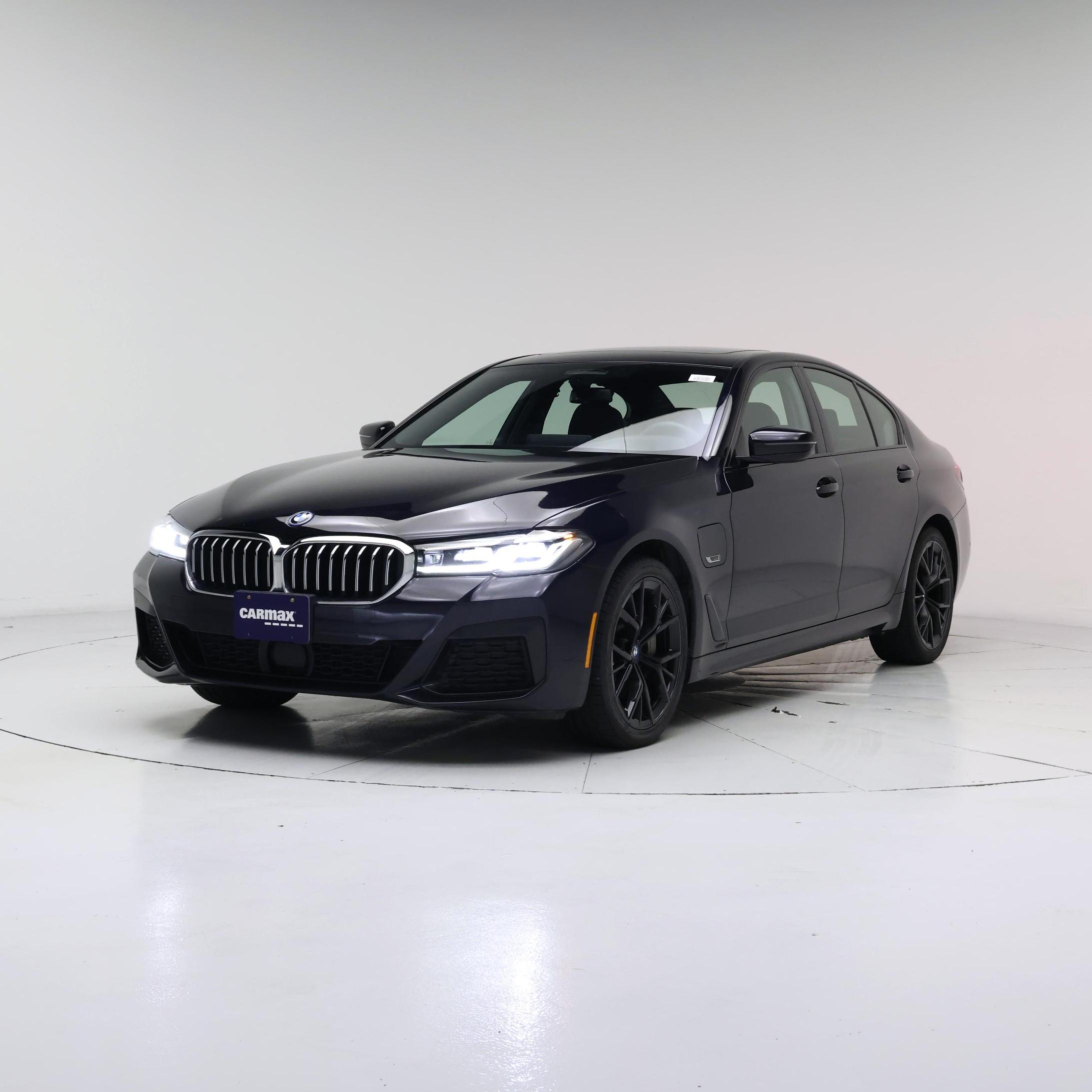 Thumbnail: 2023 BMW 5 Series - 4