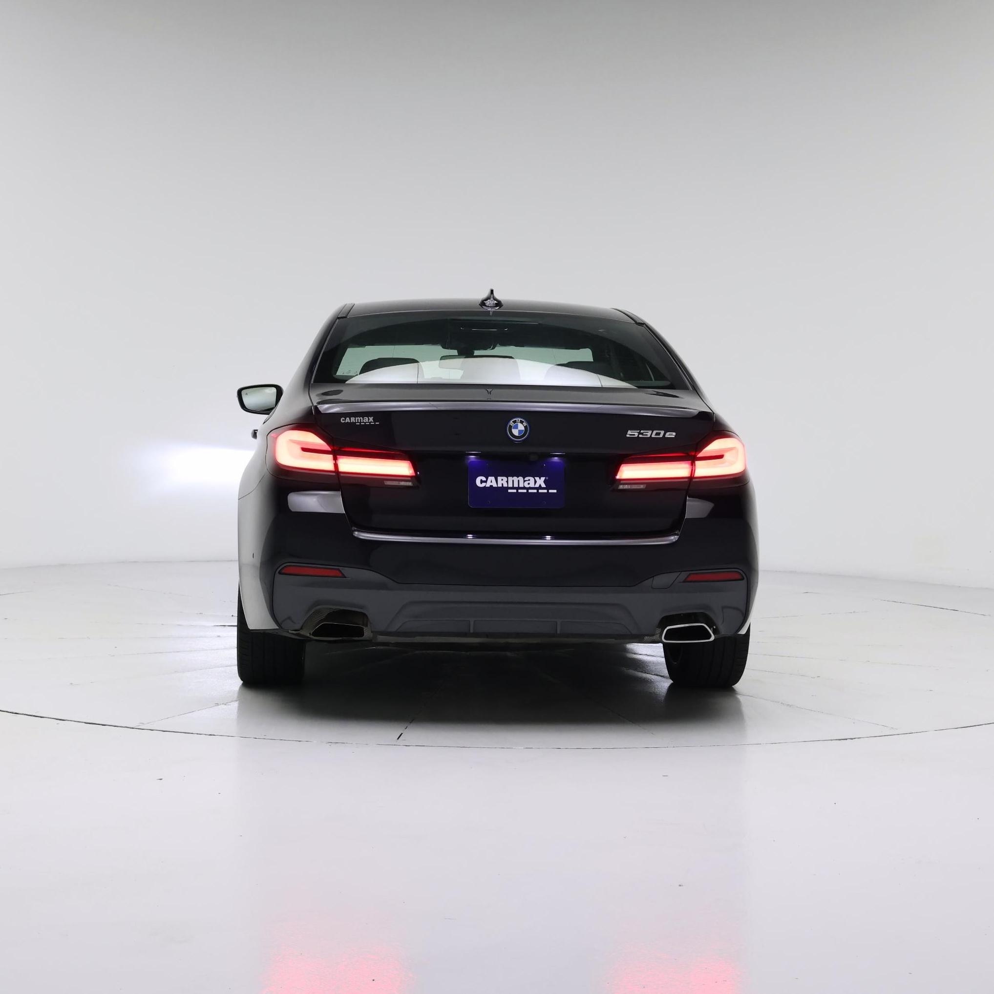 Thumbnail: 2023 BMW 5 Series - 6