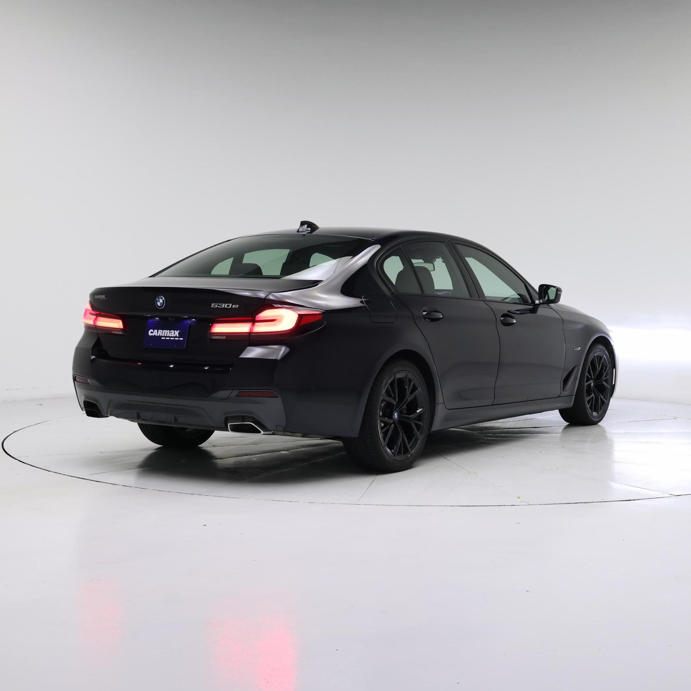 Thumbnail: 2023 BMW 5 Series - 8
