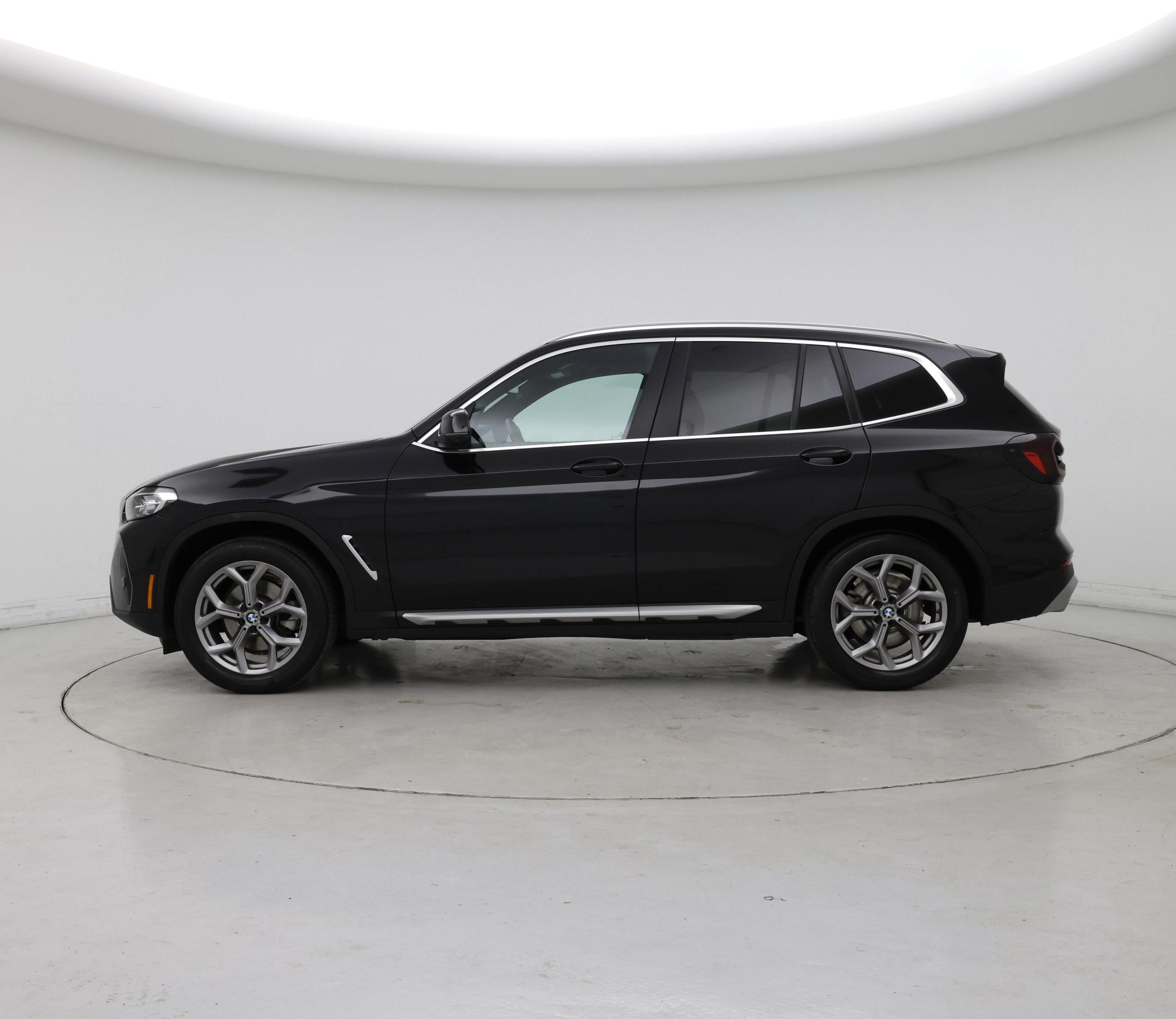 Thumbnail: 2023 BMW X3 - 3