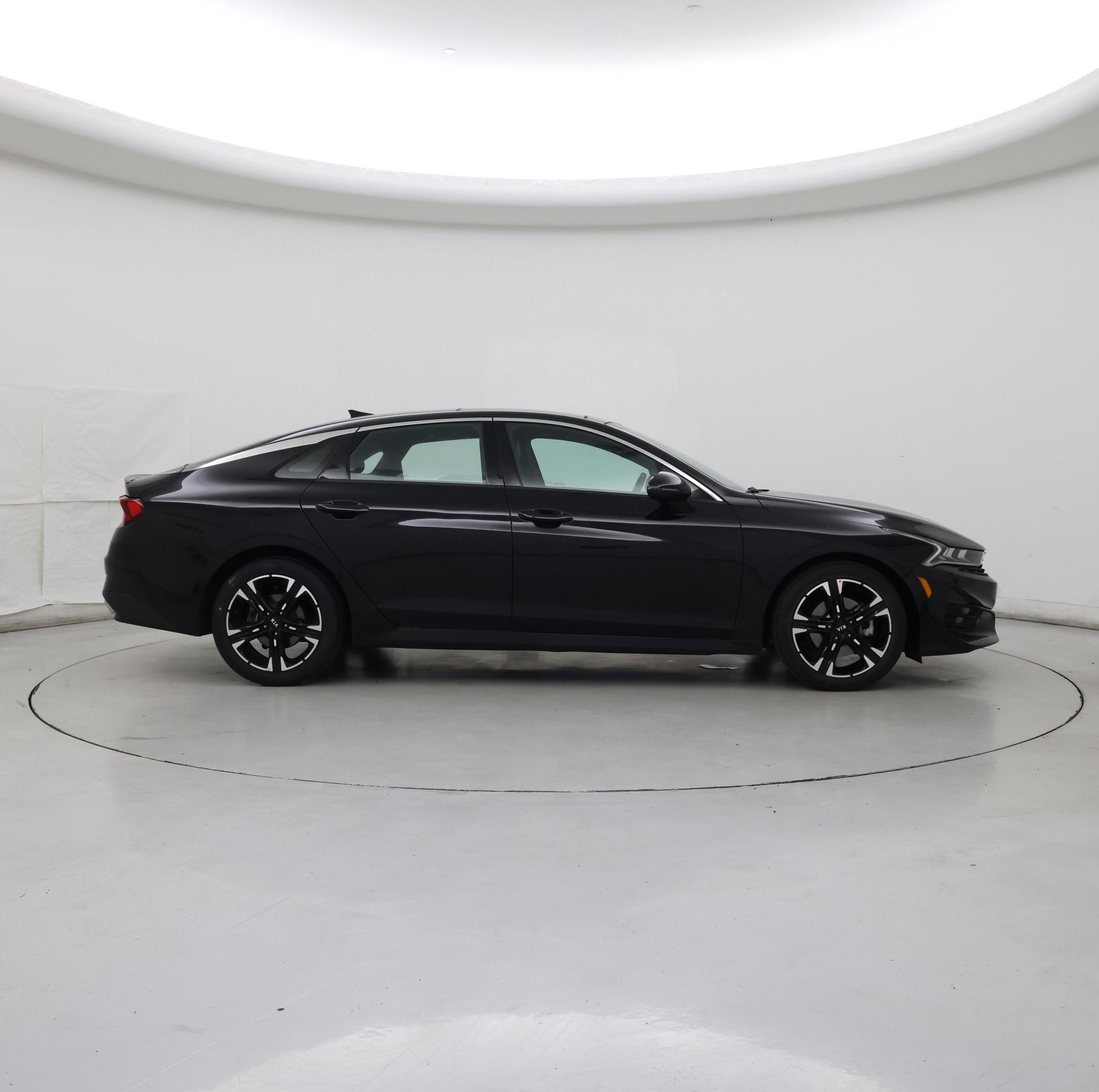 Thumbnail: 2021 Kia K5 - 7