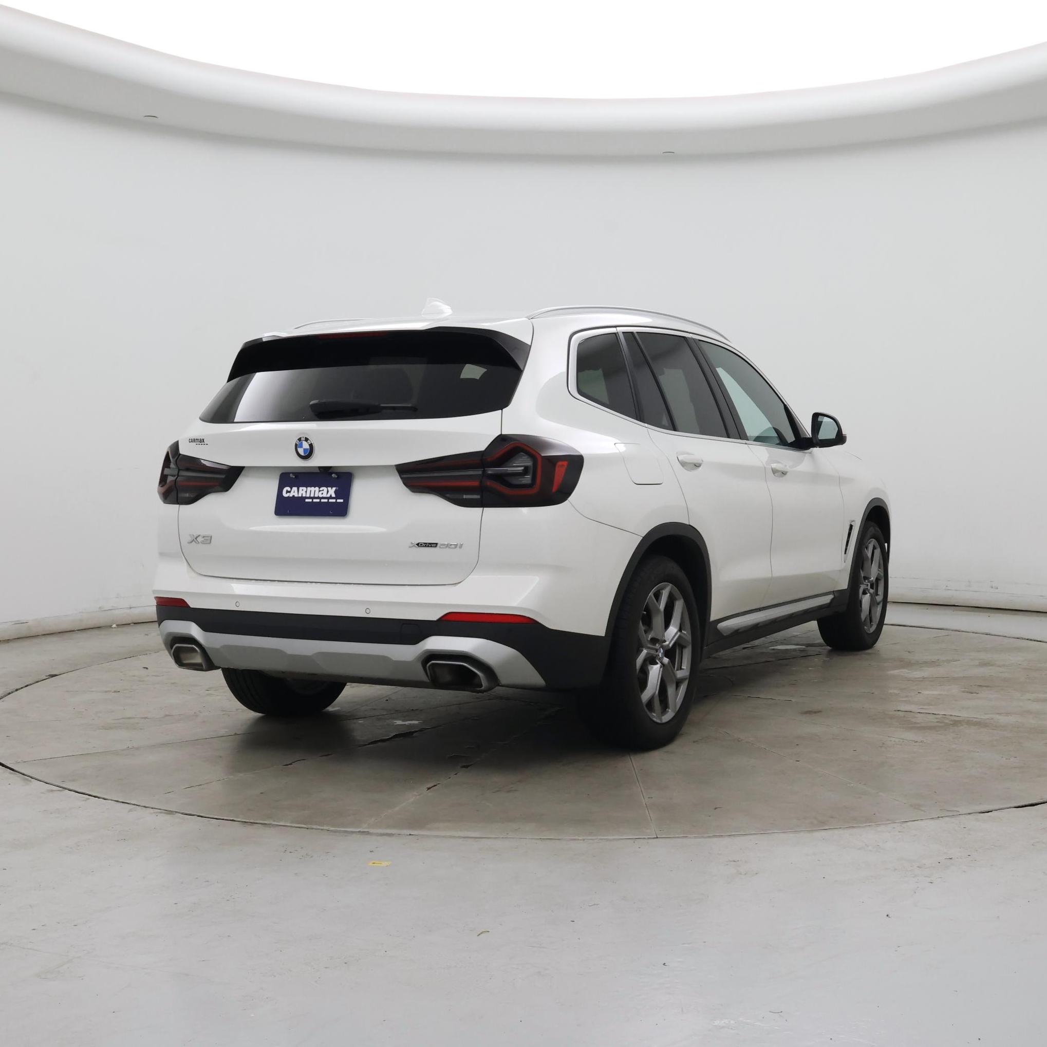 Thumbnail: 2023 BMW X3 - 8