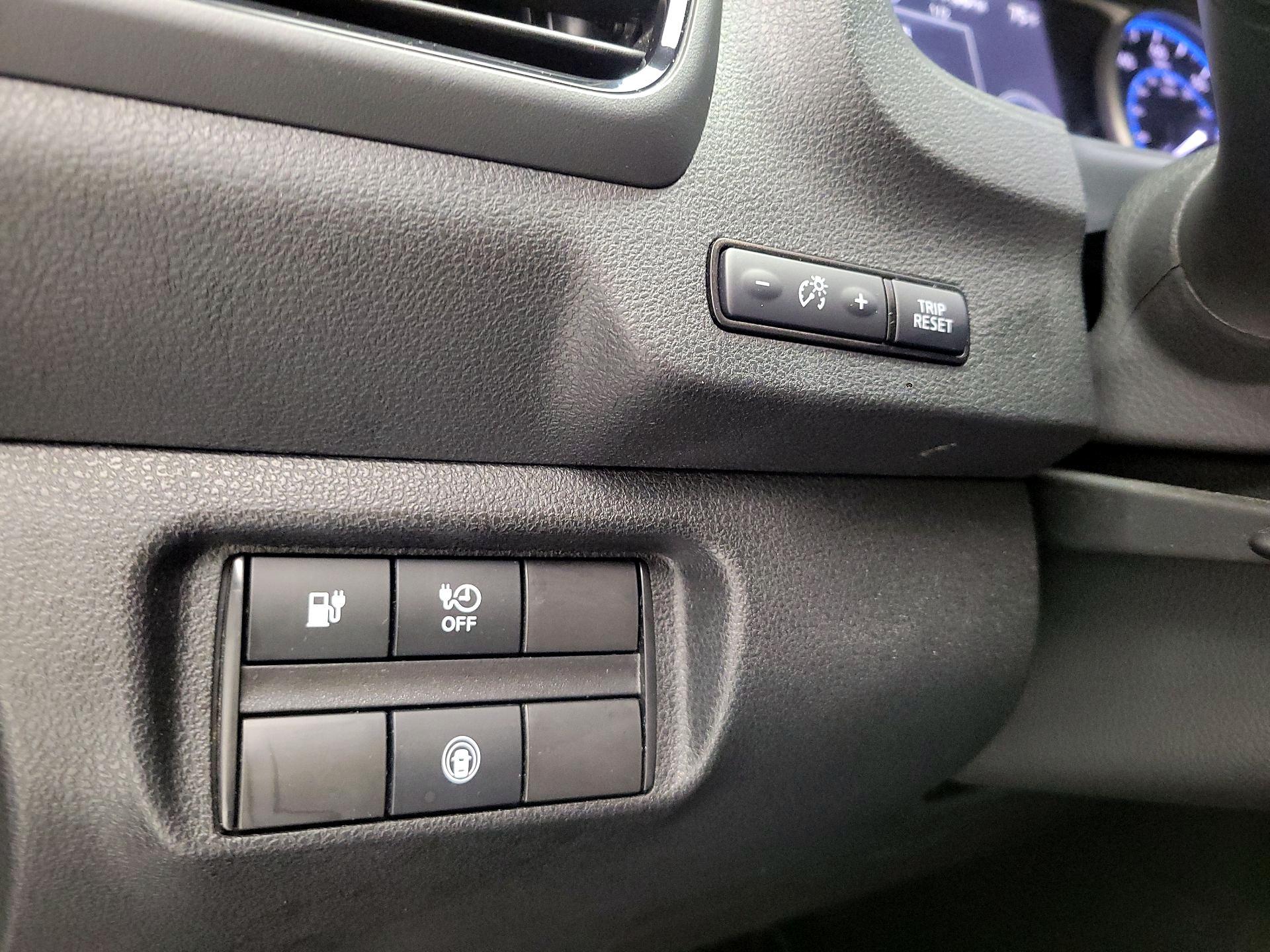 Thumbnail: 2020 Nissan Leaf - 11