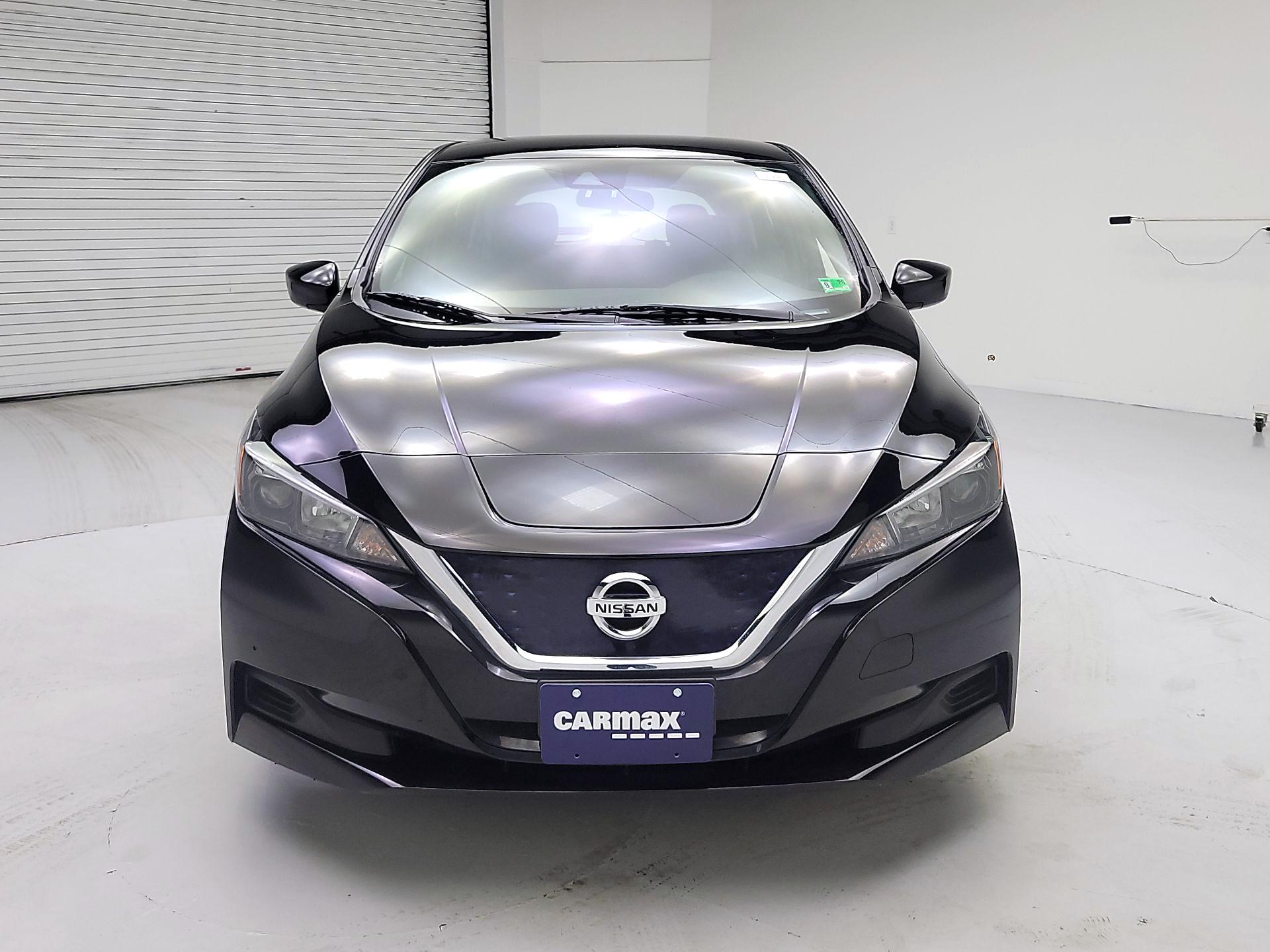 Thumbnail: 2020 Nissan Leaf - 2