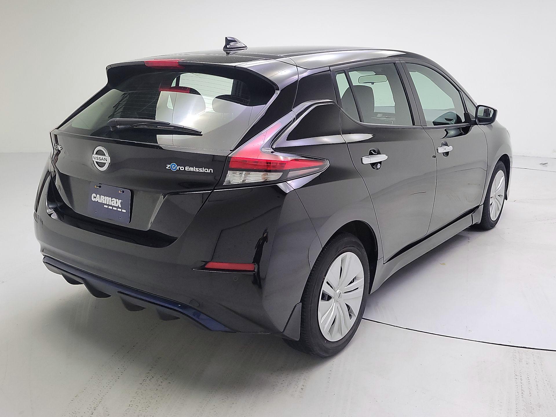 Thumbnail: 2020 Nissan Leaf - 5
