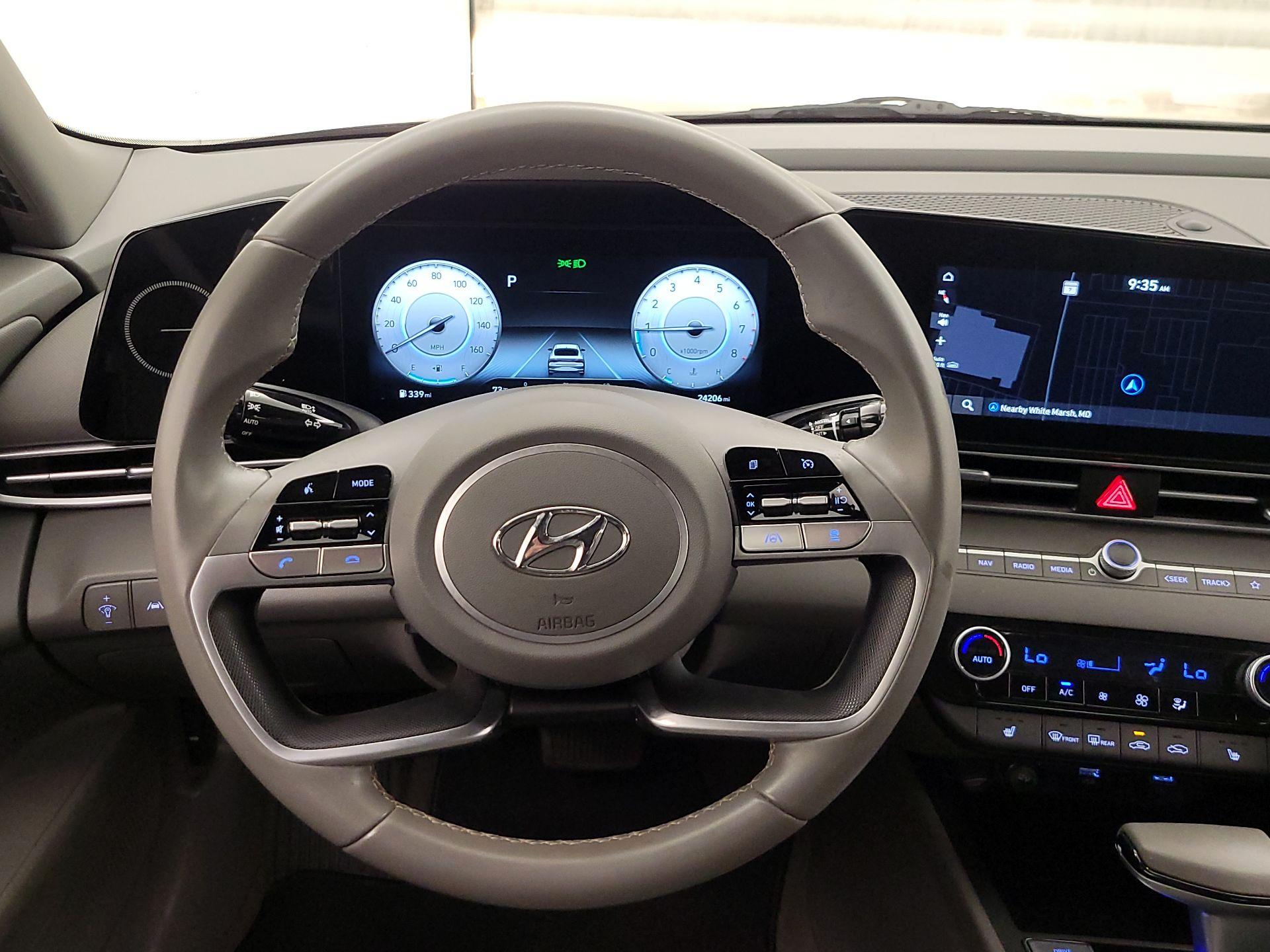 Thumbnail: 2023 Hyundai Elantra - 10