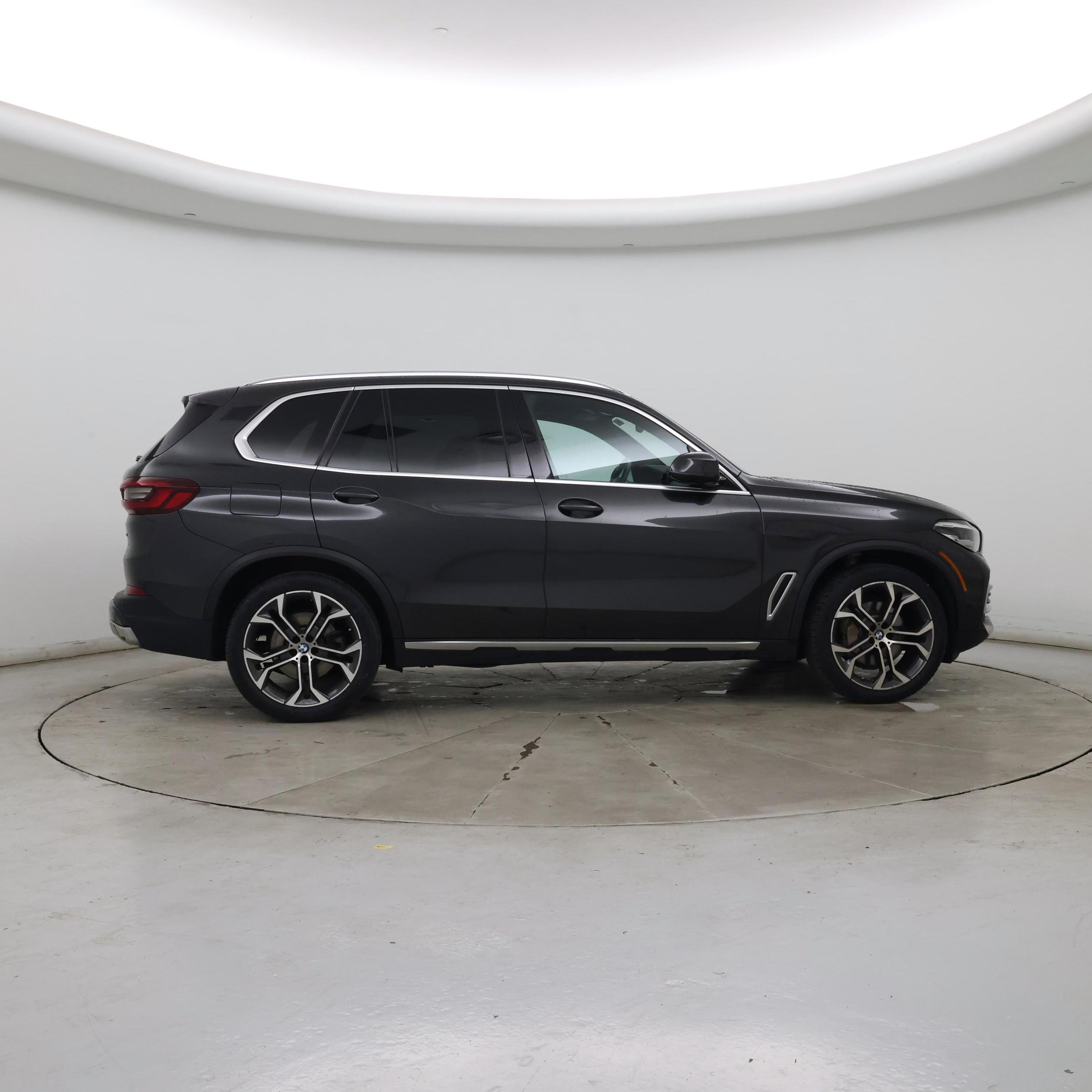 Thumbnail: 2023 BMW X5 - 7