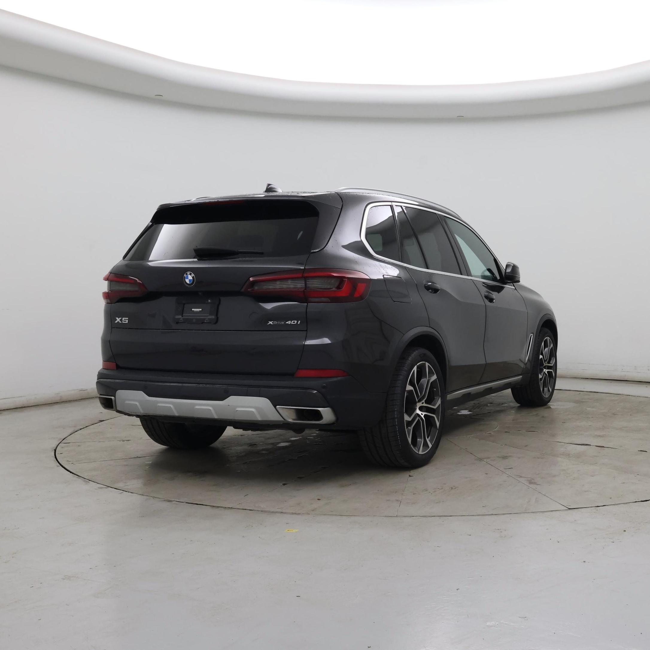 Thumbnail: 2023 BMW X5 - 8