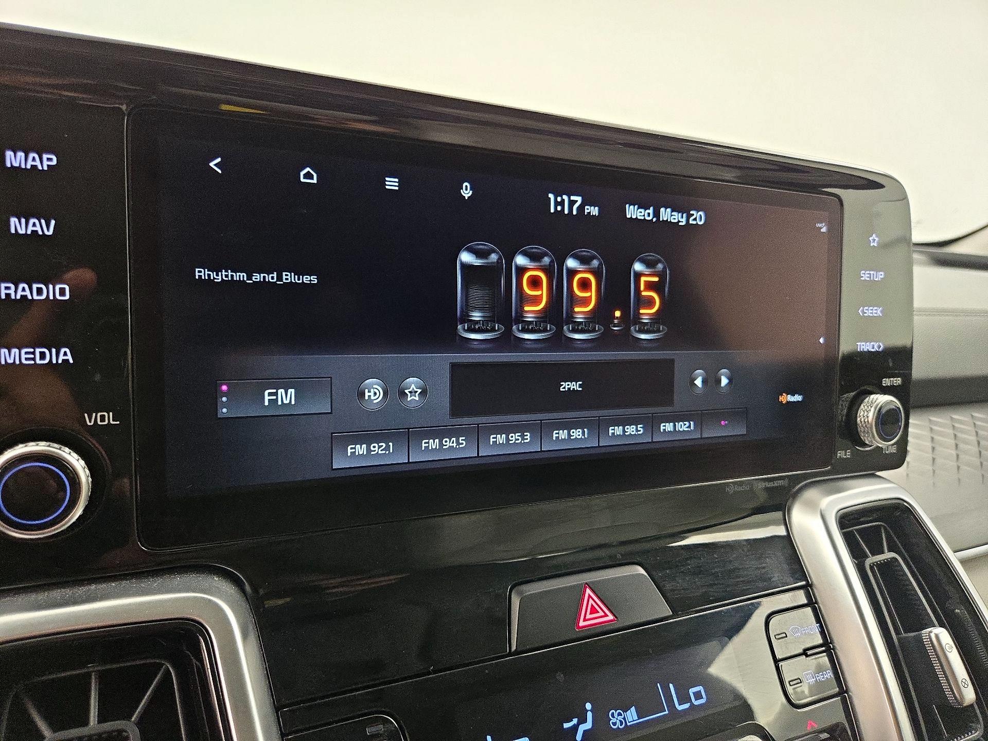 Thumbnail: 2021 Kia Sorento - 16