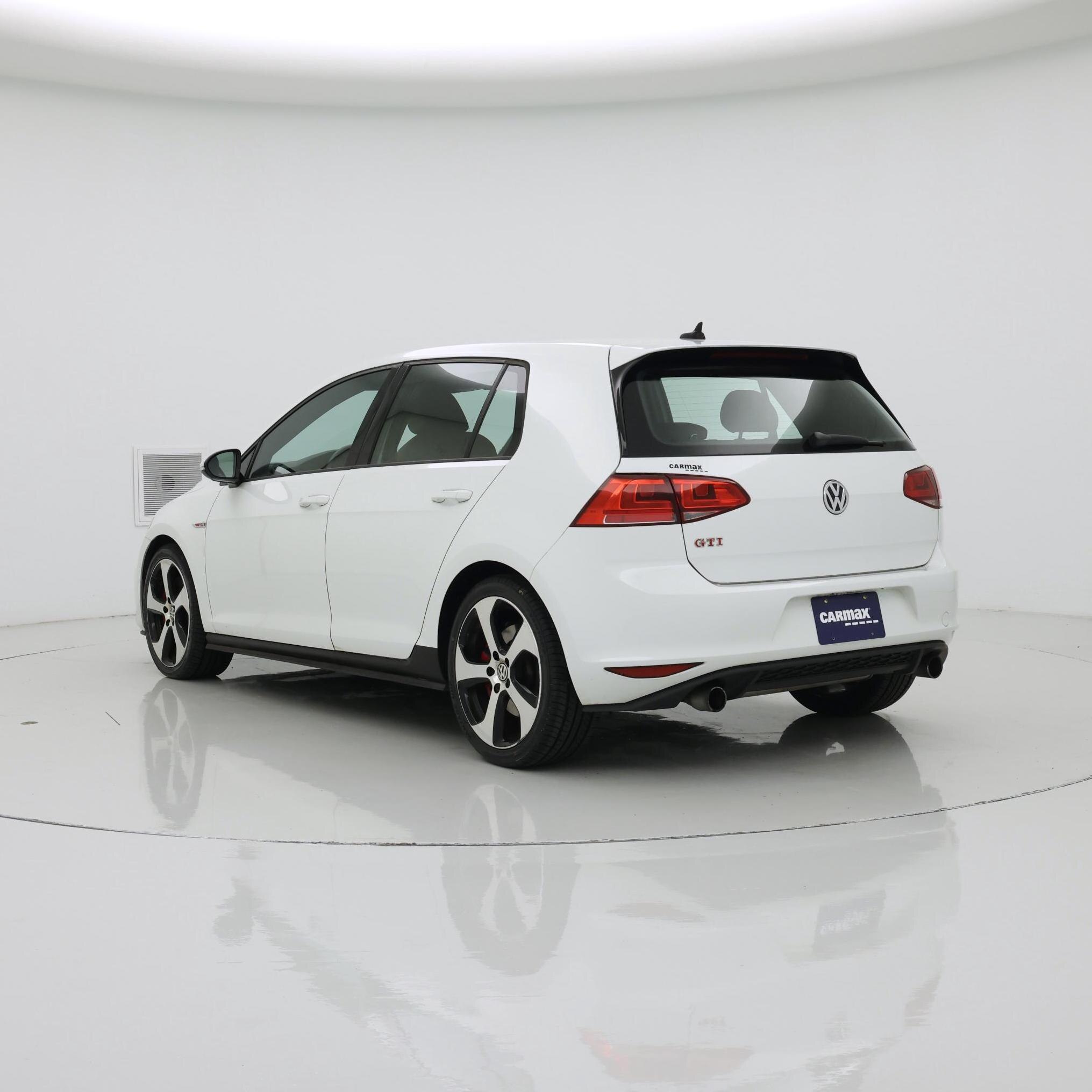 Thumbnail: 2017 Volkswagen Golf - 2