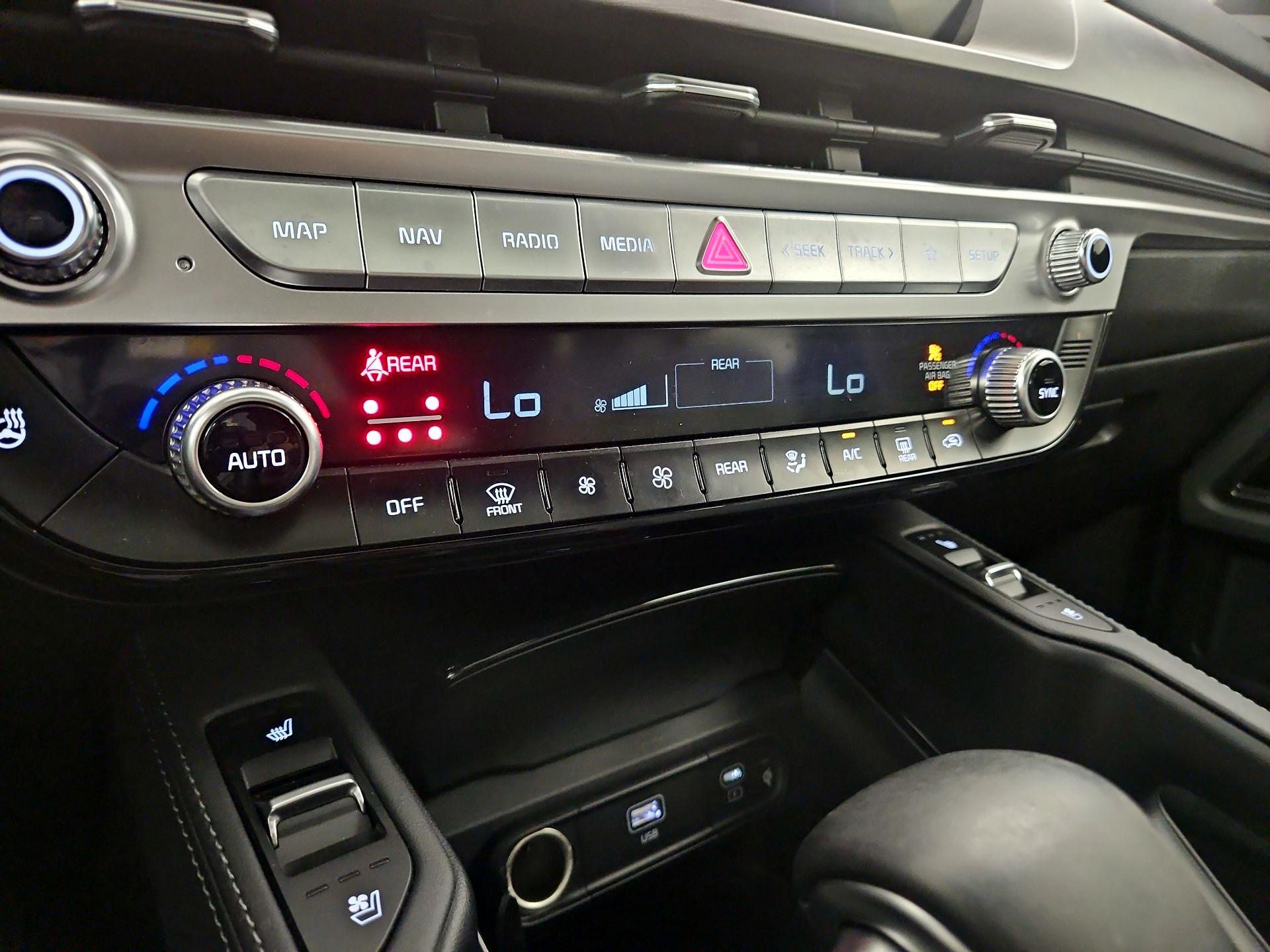 Thumbnail: 2023 Kia Telluride - 15