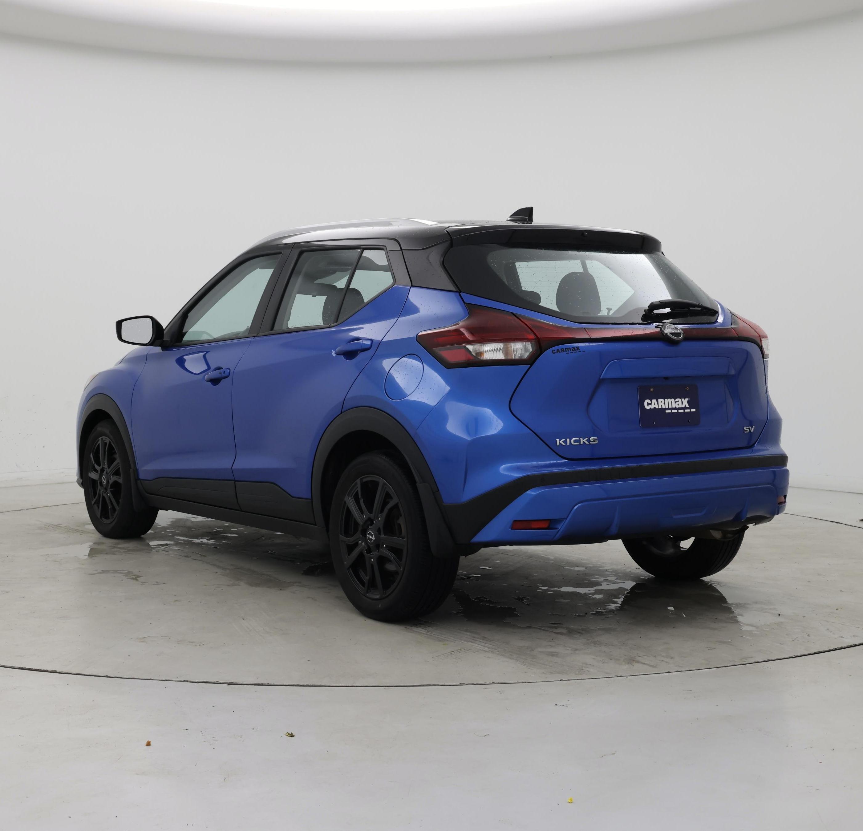 Thumbnail: 2023 Nissan Kicks - 2