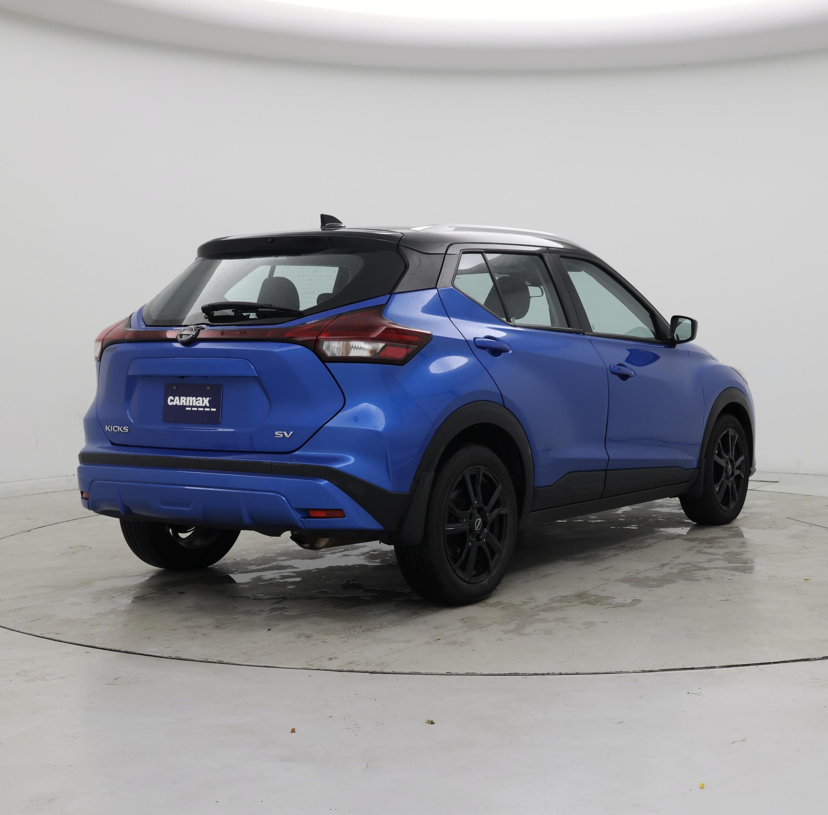 Thumbnail: 2023 Nissan Kicks - 8