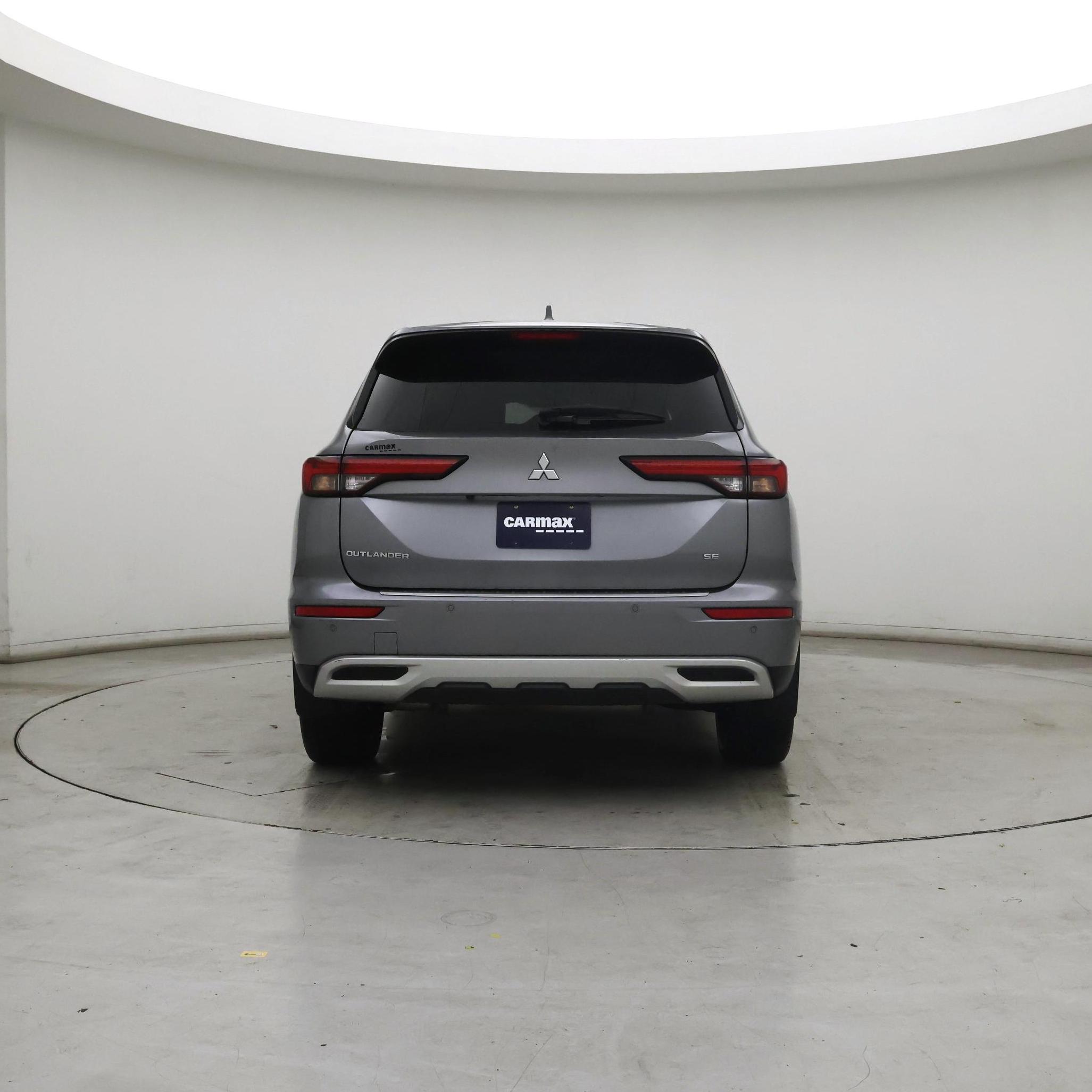 Thumbnail: 2022 Mitsubishi Outlander - 6