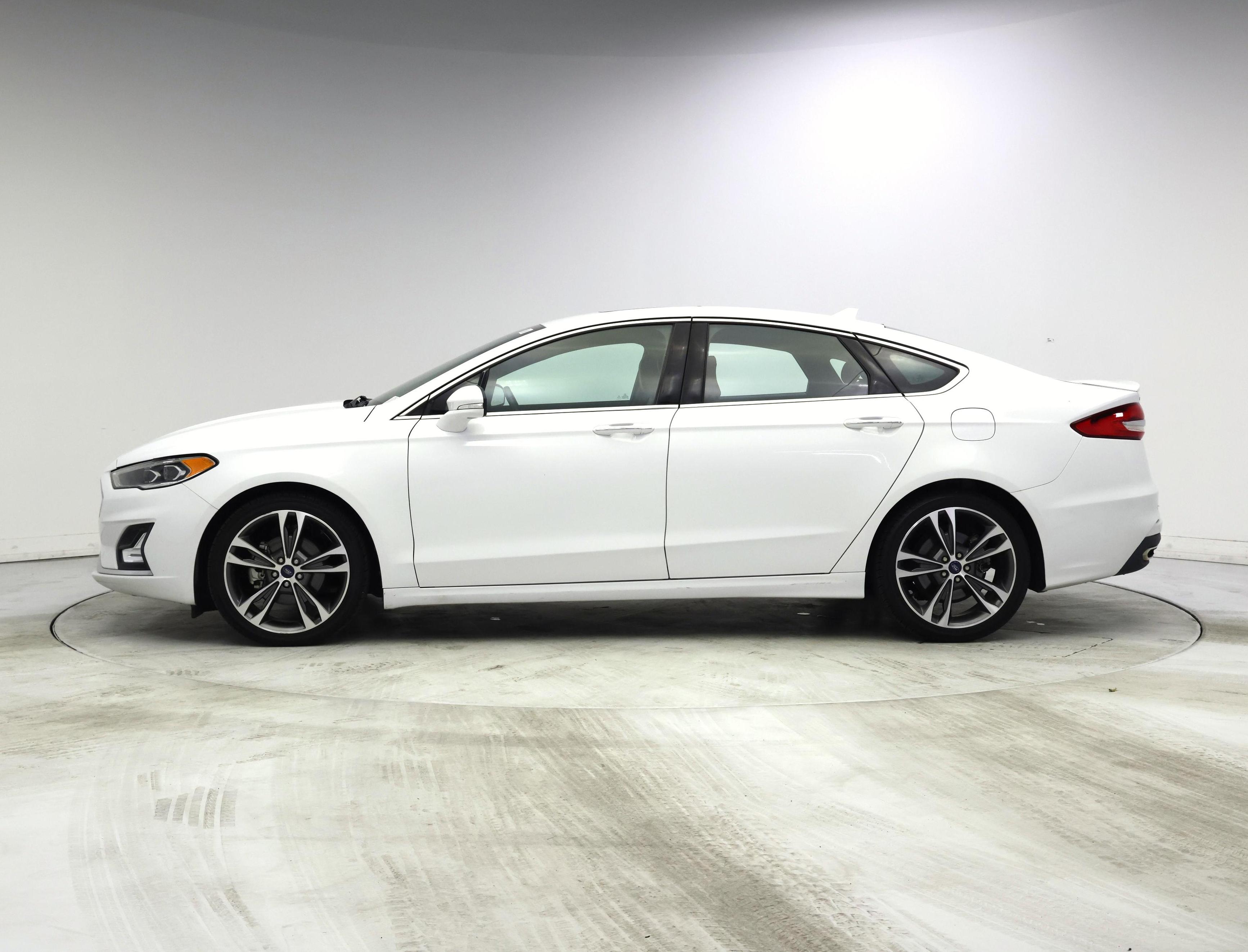 Thumbnail: 2020 Ford Fusion - 3