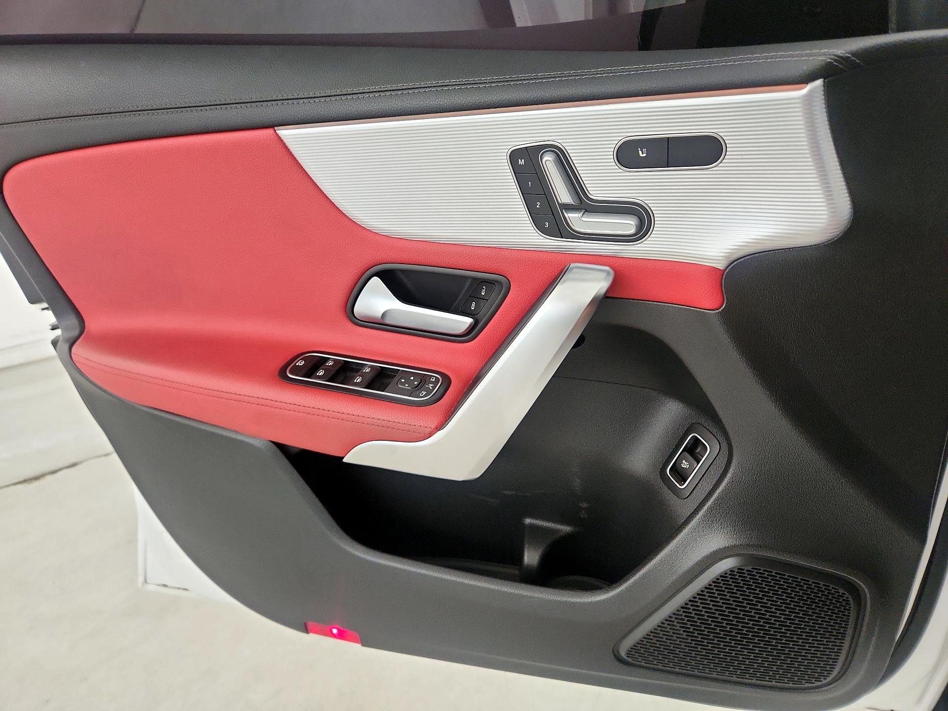 Thumbnail: 2021 Mercedes-Benz A-Class - 12
