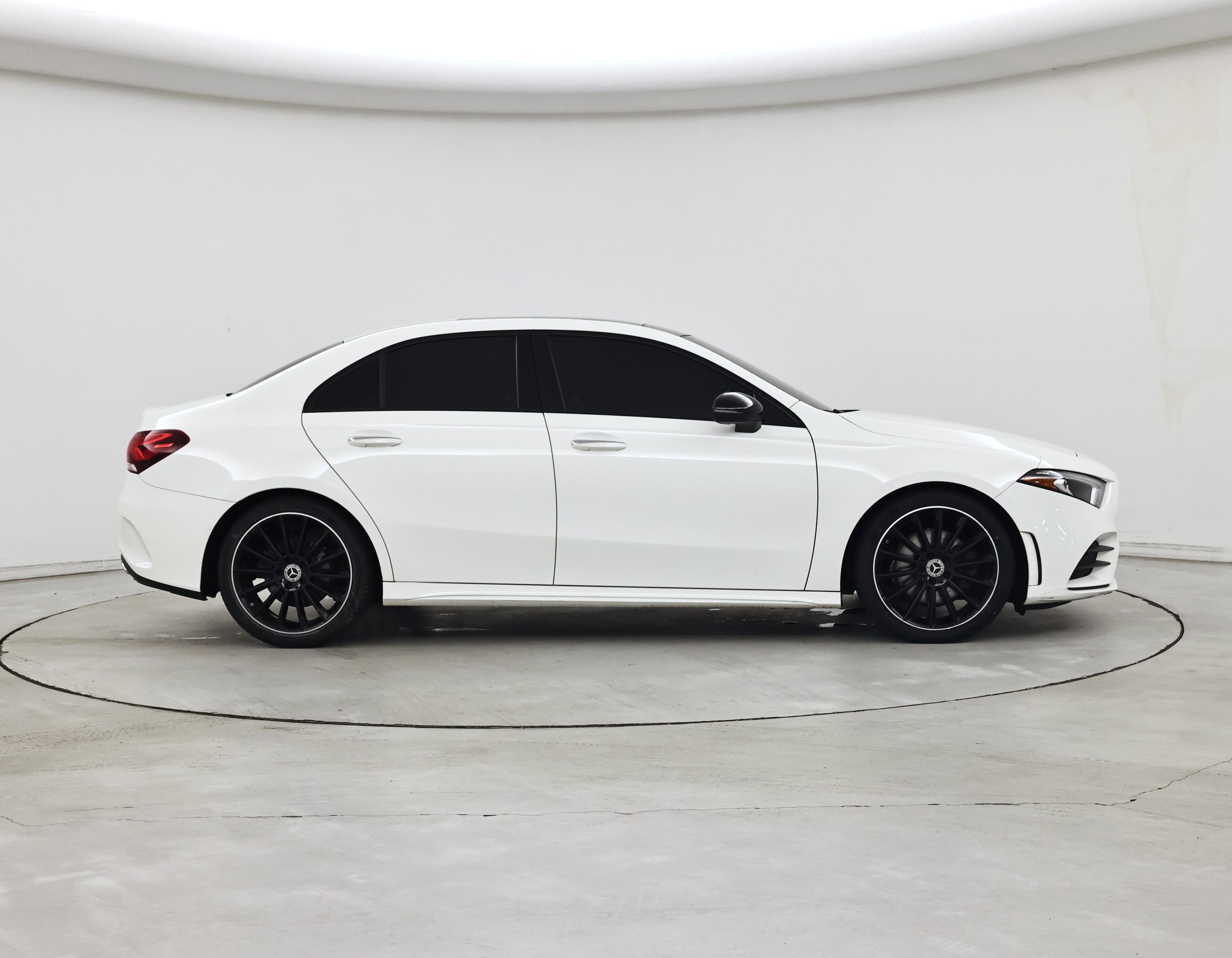 Thumbnail: 2021 Mercedes-Benz A-Class - 7