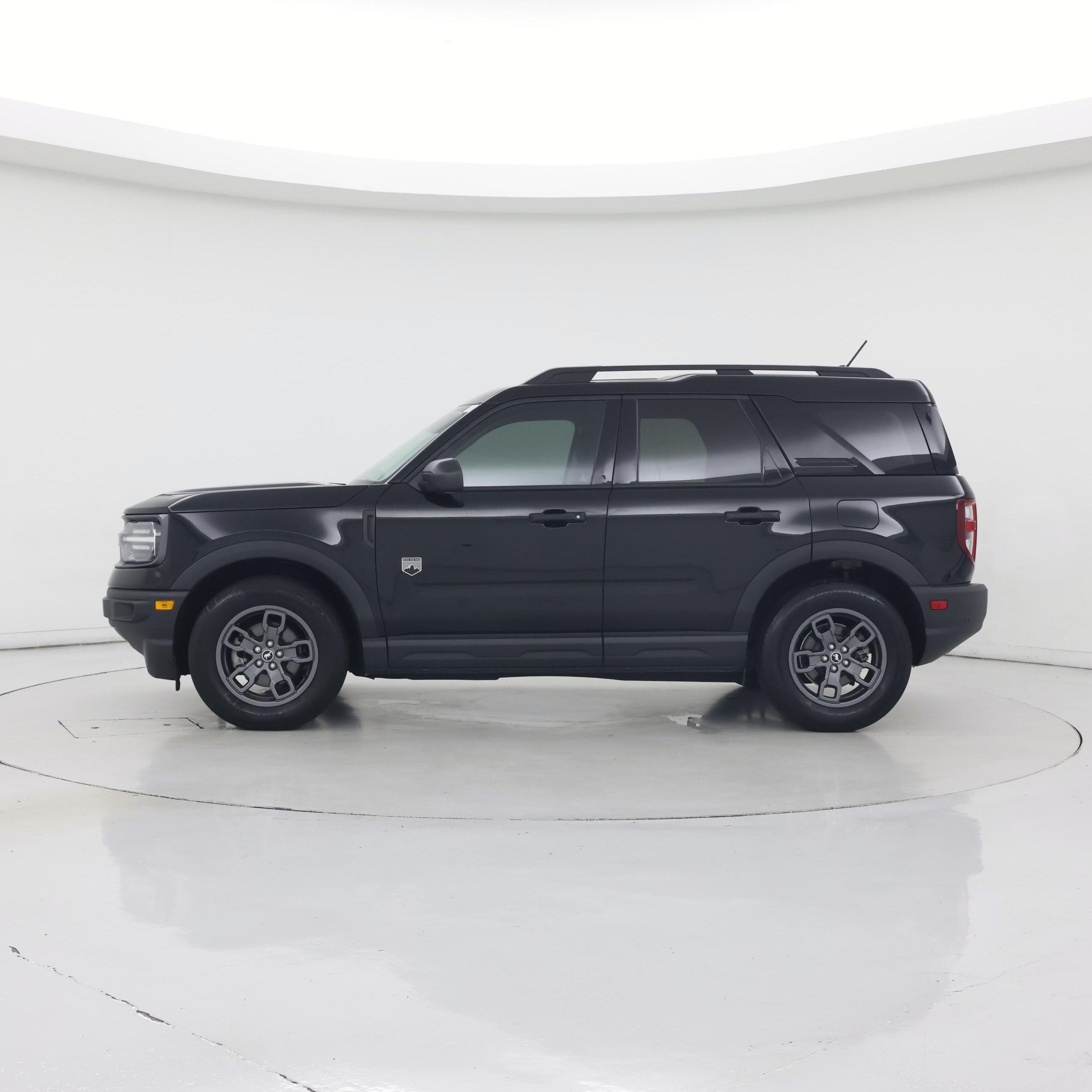 Thumbnail: 2023 Ford Bronco Sport - 3