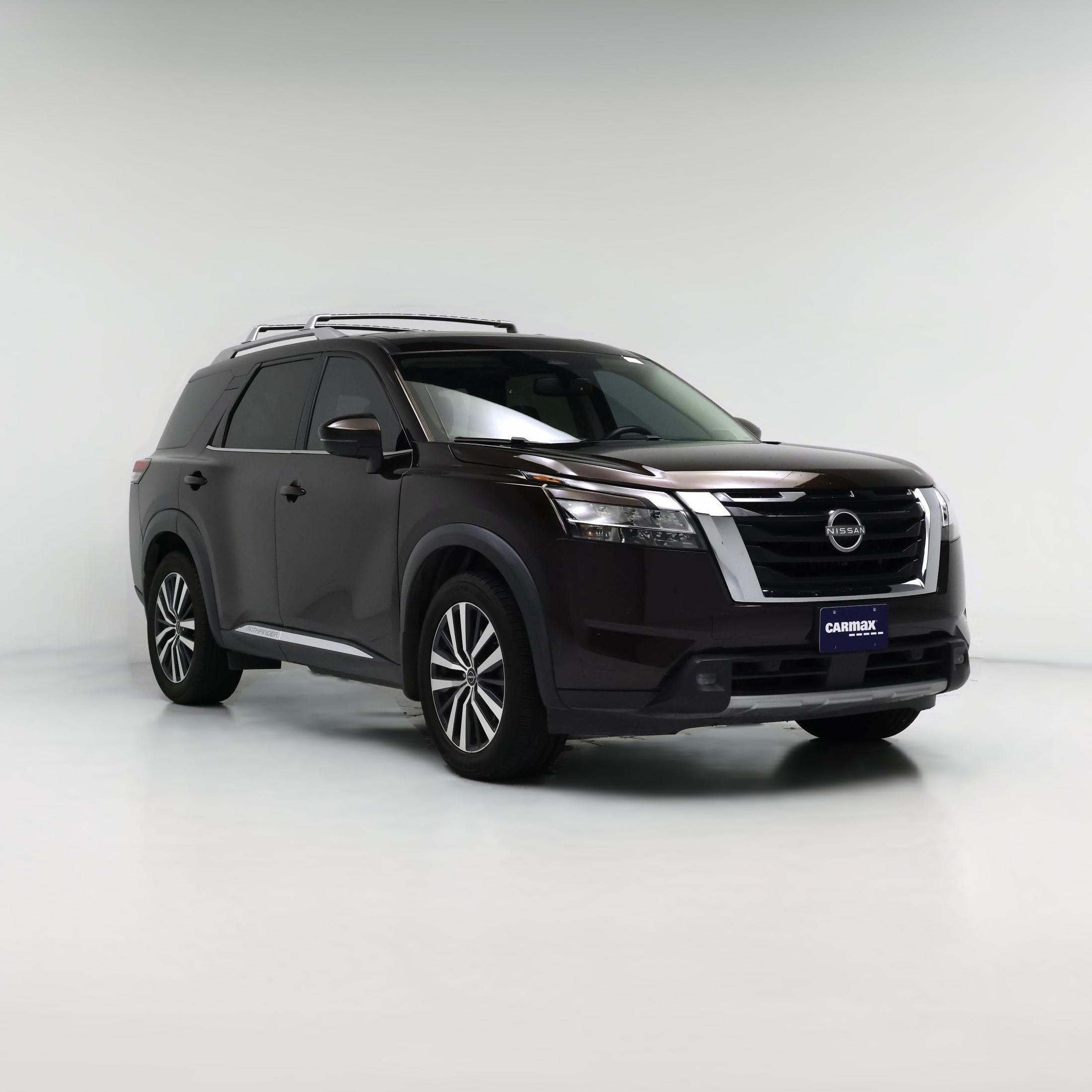 Thumbnail: 2022 Nissan Pathfinder - 1