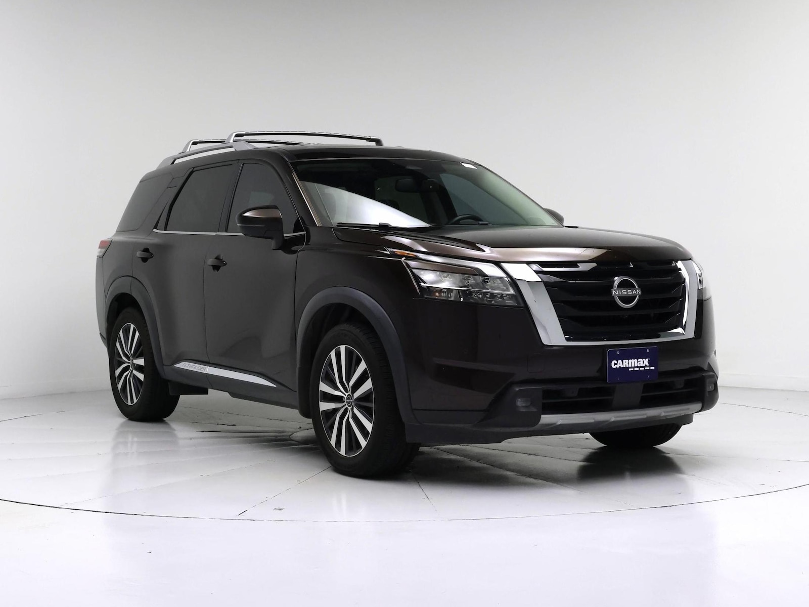 2022 Nissan Pathfinder Platinum - Photo 2
