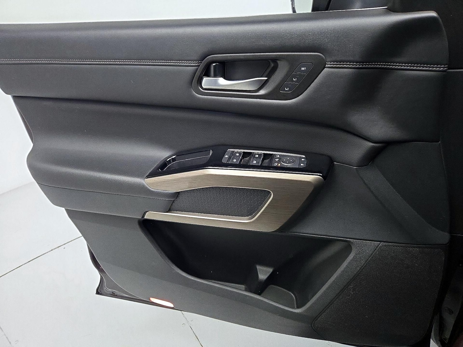 2022 Nissan Pathfinder Platinum - Photo 13