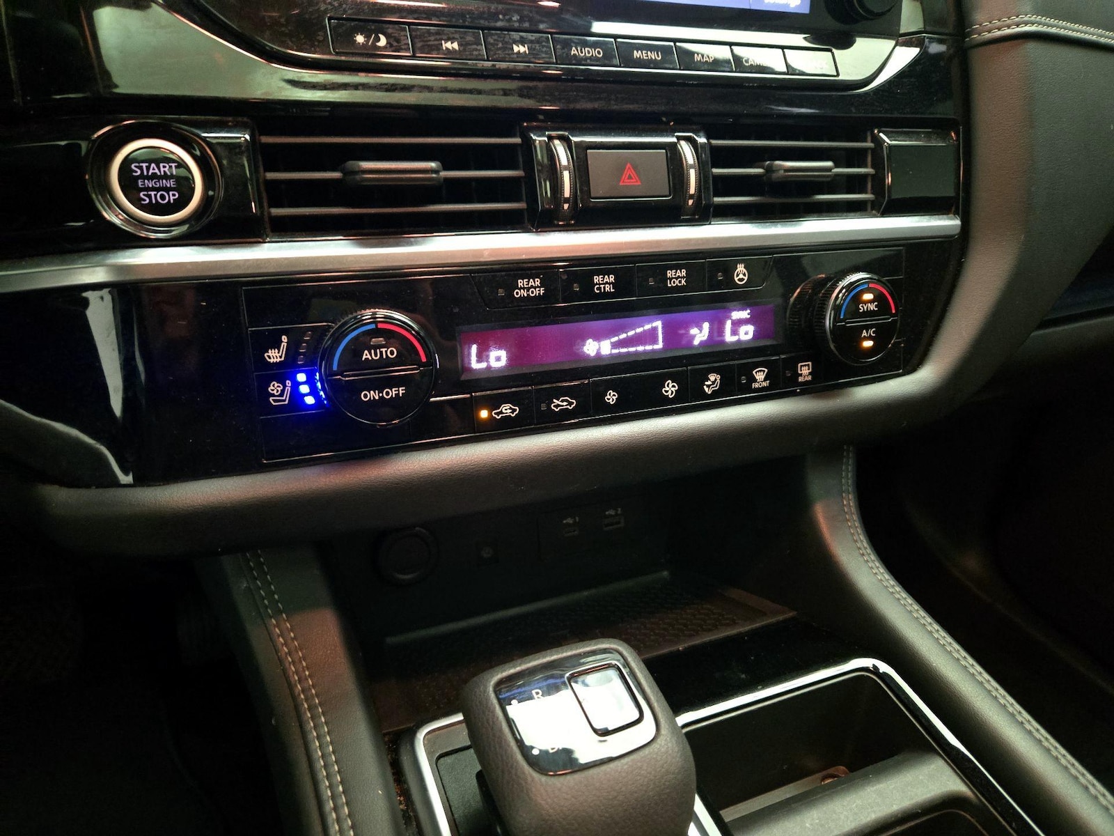 2022 Nissan Pathfinder Platinum - Photo 17