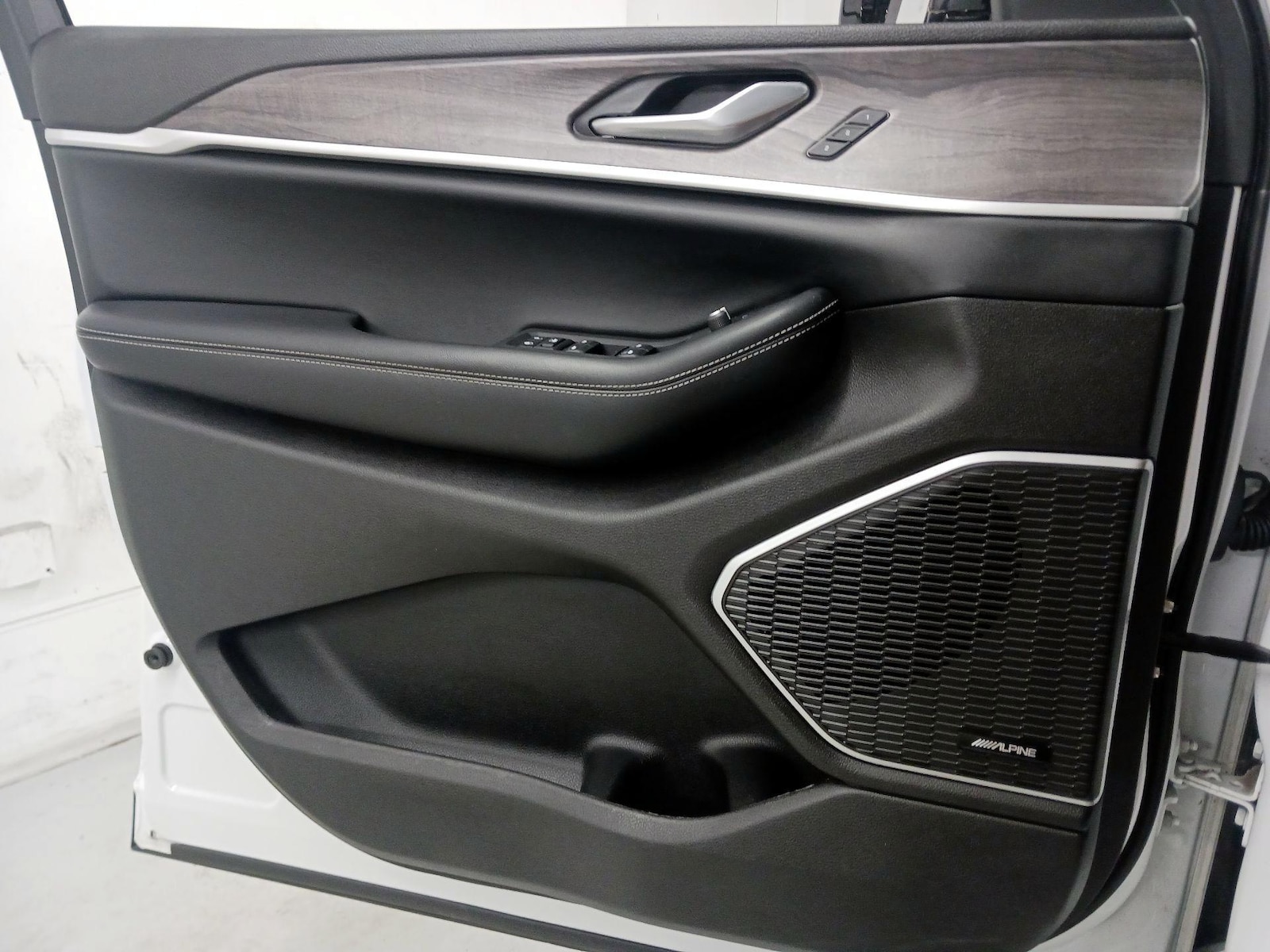 2022 Jeep Grand Cherokee L Limited - Photo 13