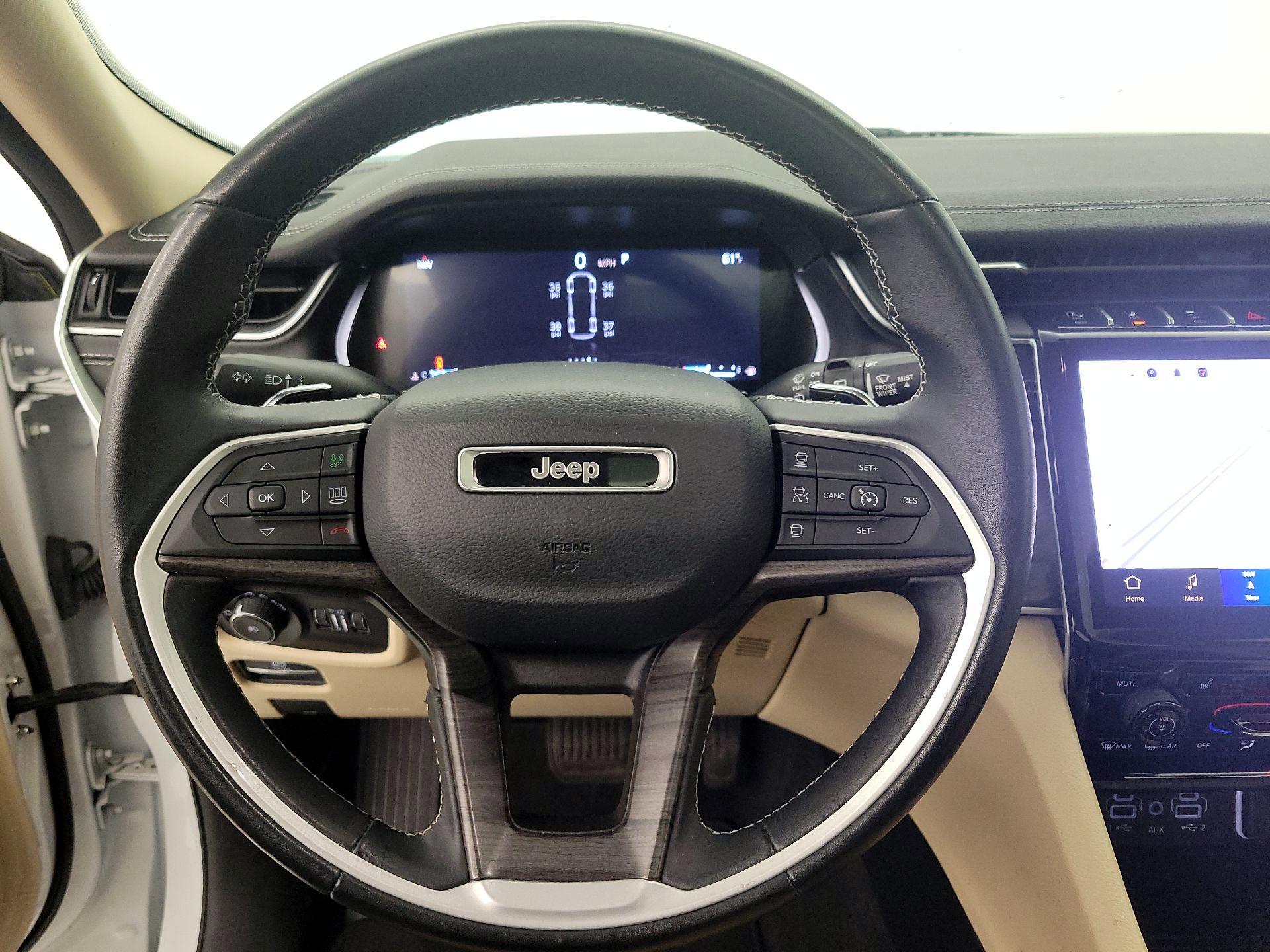 Thumbnail: 2022 Jeep Grand Cherokee - 10