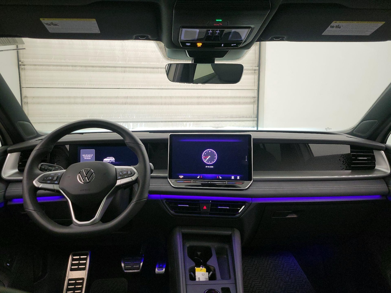 2026 Volkswagen Tiguan SE R-LINE BLACK - Photo 10
