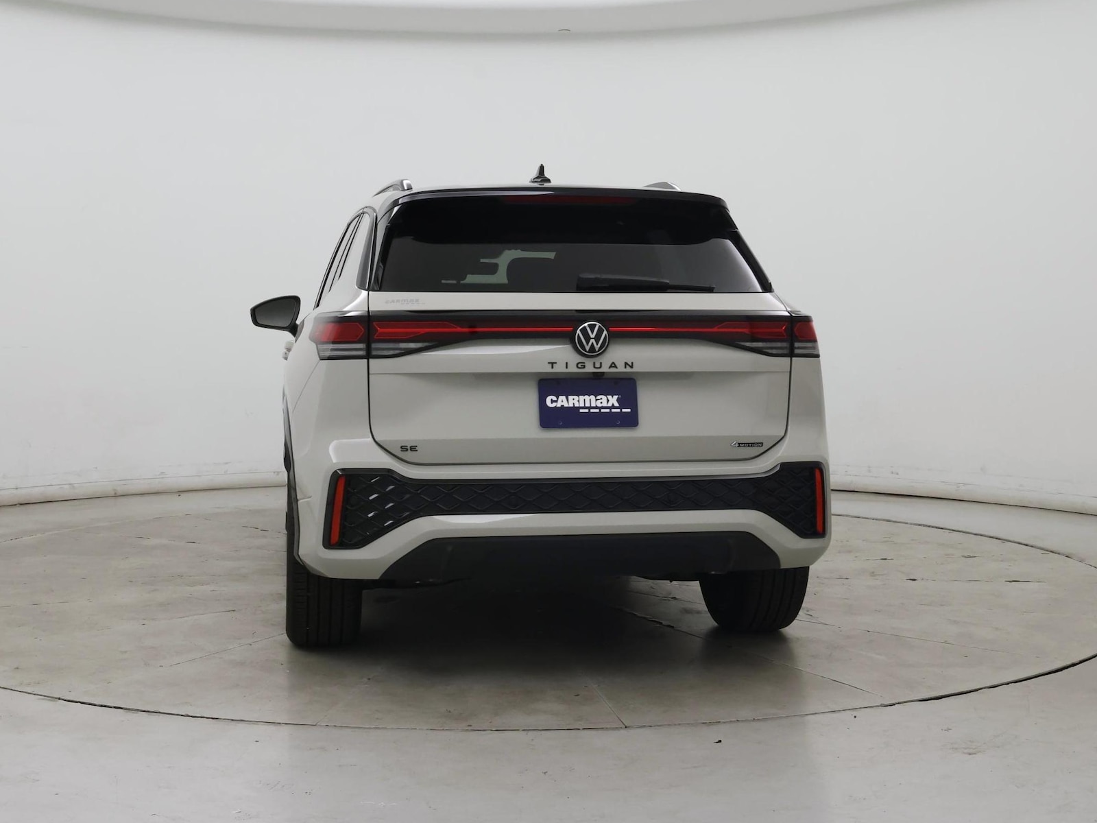 2026 Volkswagen Tiguan SE R-LINE BLACK - Photo 7