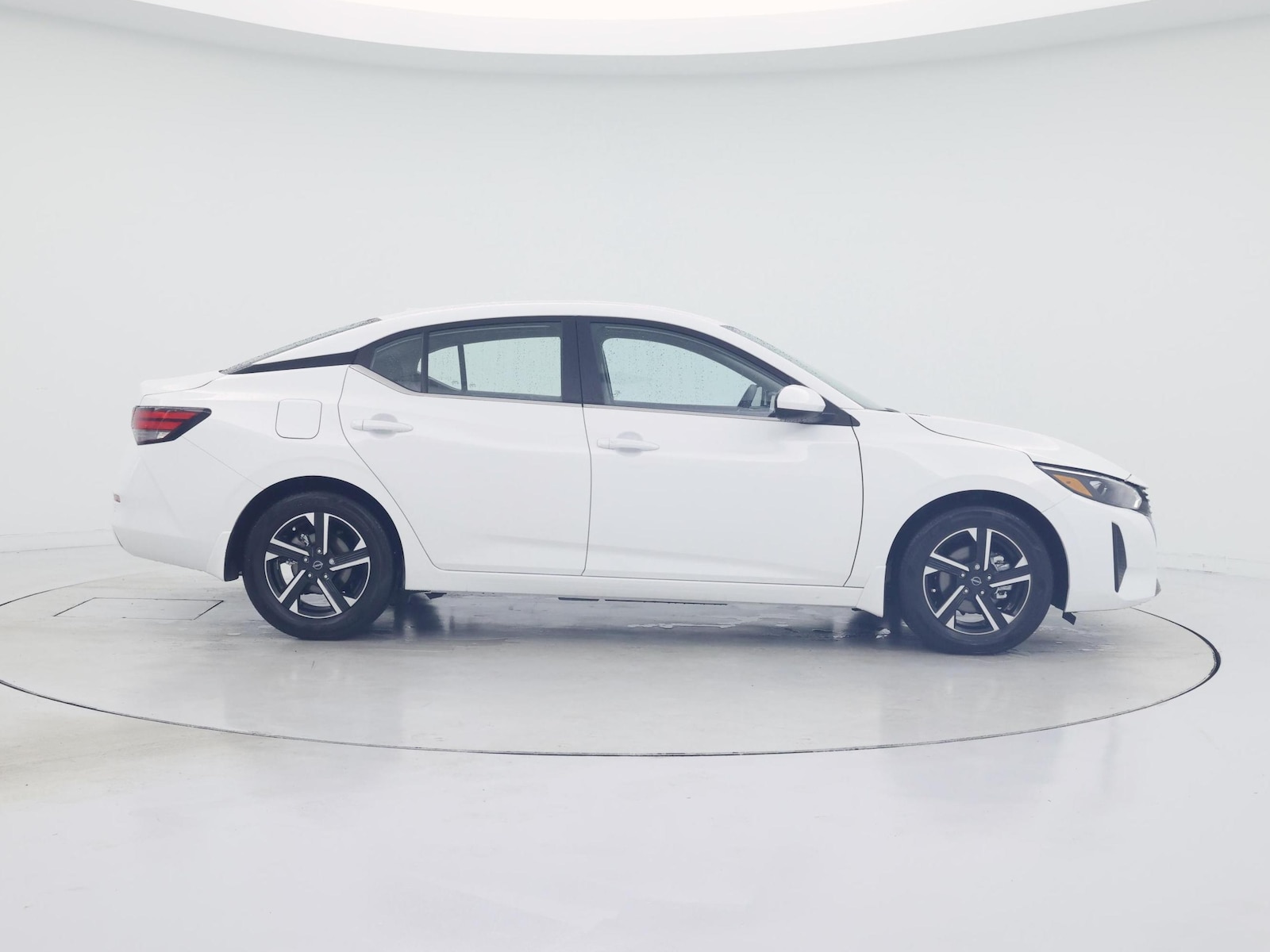 2025 Nissan Sentra SV - Photo 8