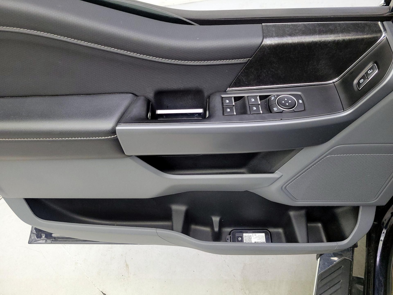2022 Ford F-150 XLT - Photo 13
