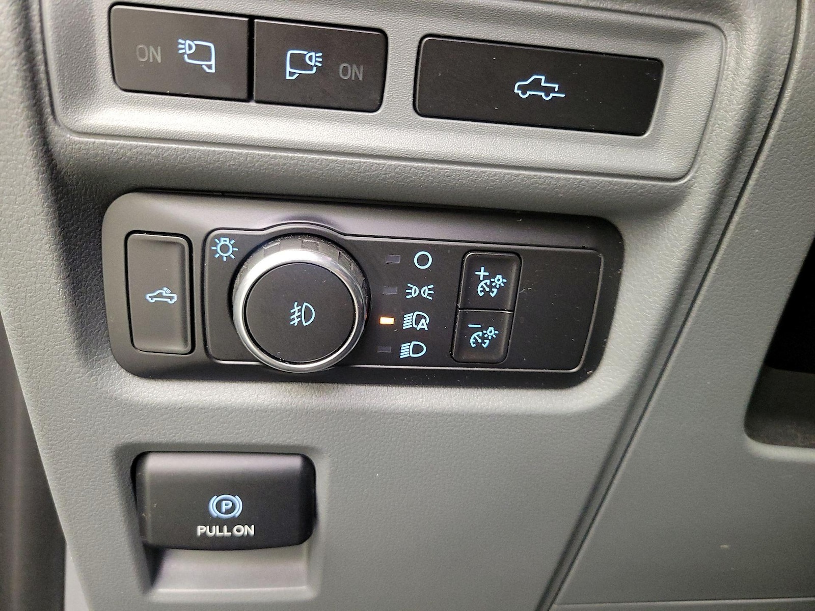 2022 Ford F-150 XLT - Photo 14