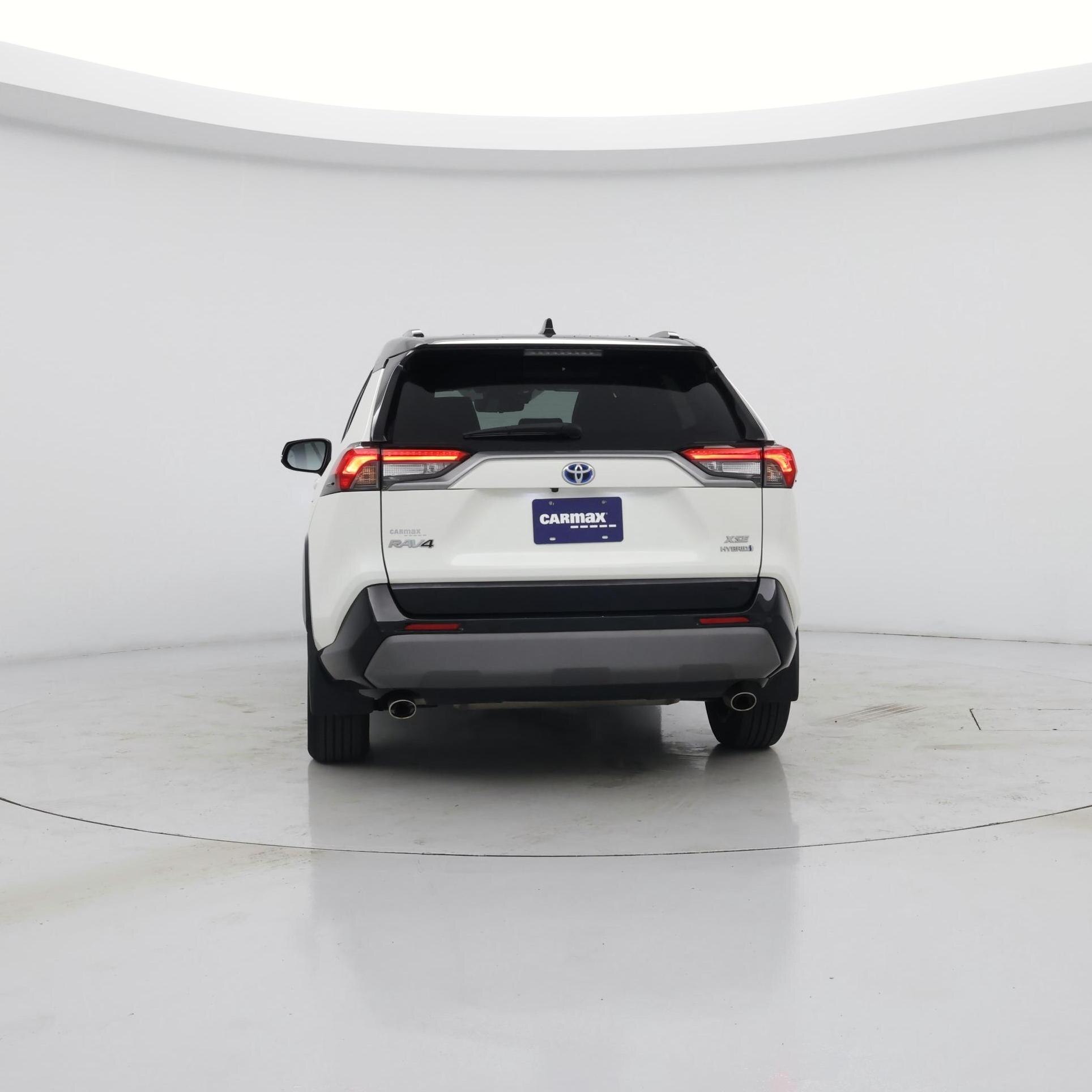 Thumbnail: 2021 Toyota RAV4 - 6
