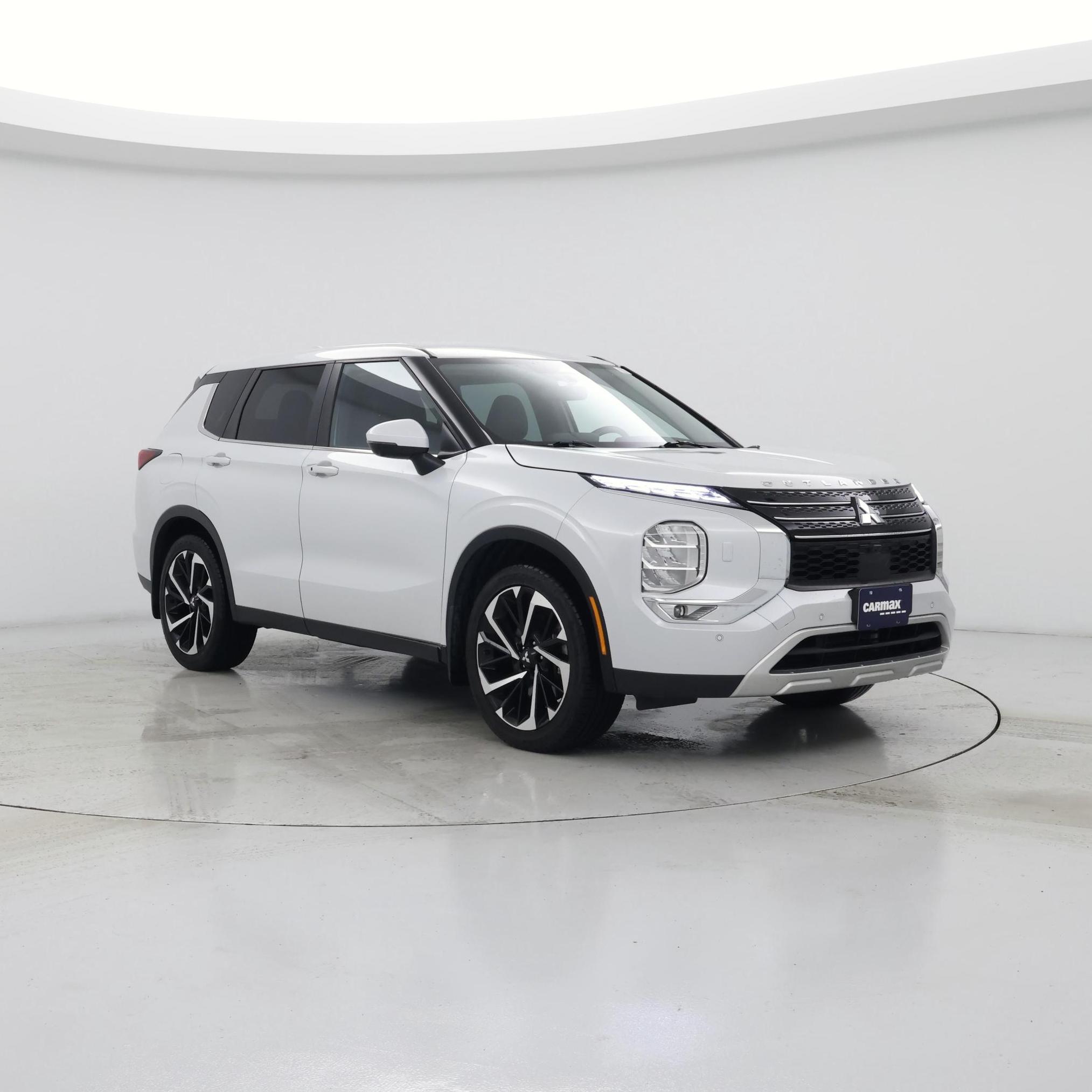White 2022 Mitsubishi Outlander Black Edition S-AWC SUV / Crossover All-Wheel Drive Automatic
