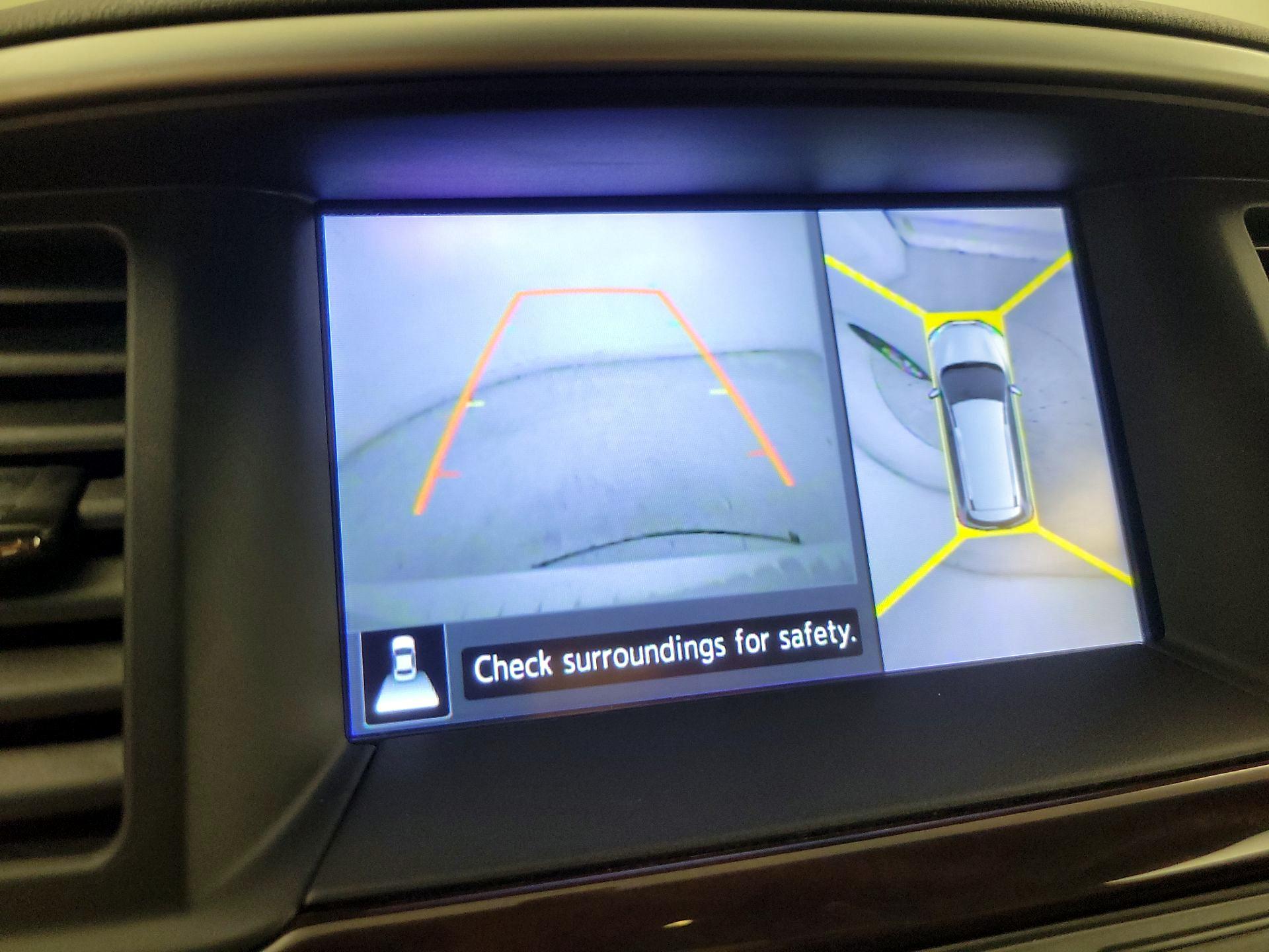 Thumbnail: 2015 Nissan Pathfinder - 14