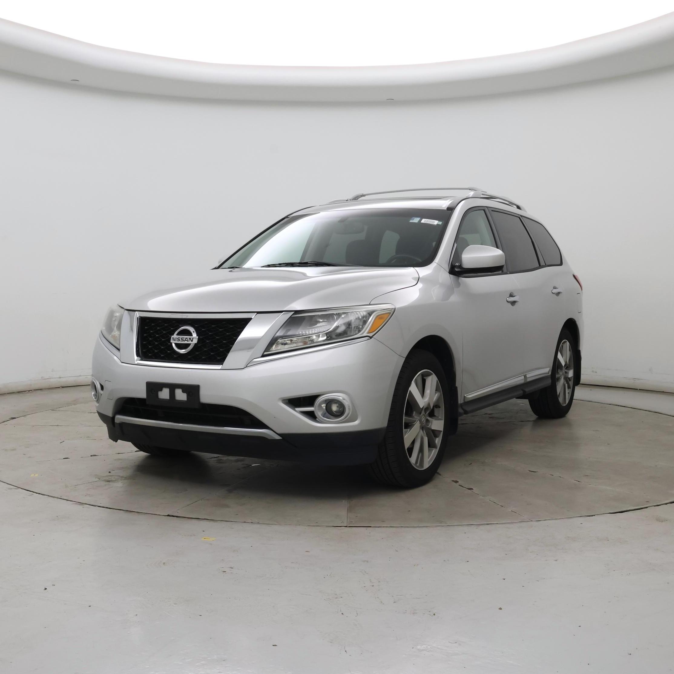 Thumbnail: 2015 Nissan Pathfinder - 4