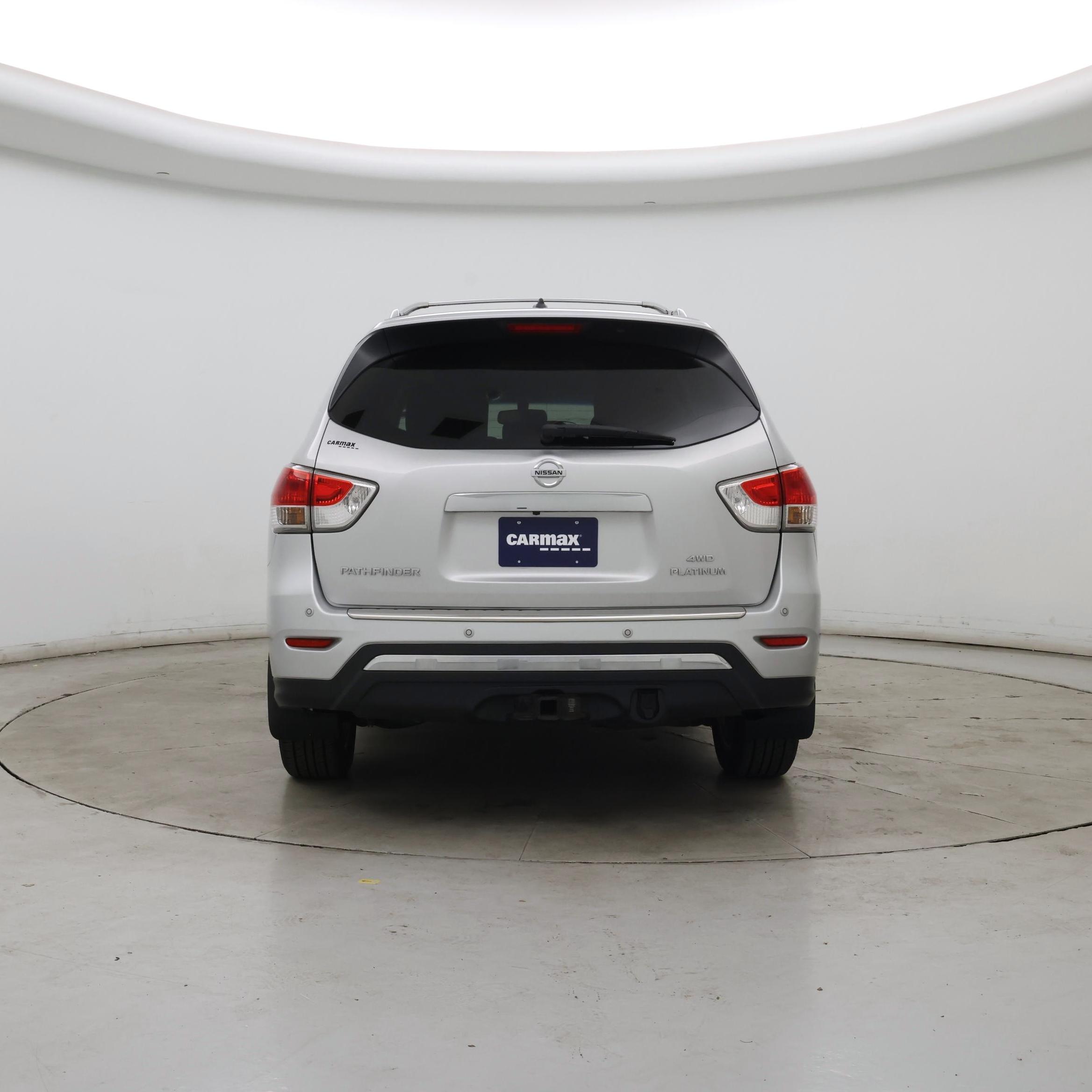 Thumbnail: 2015 Nissan Pathfinder - 6