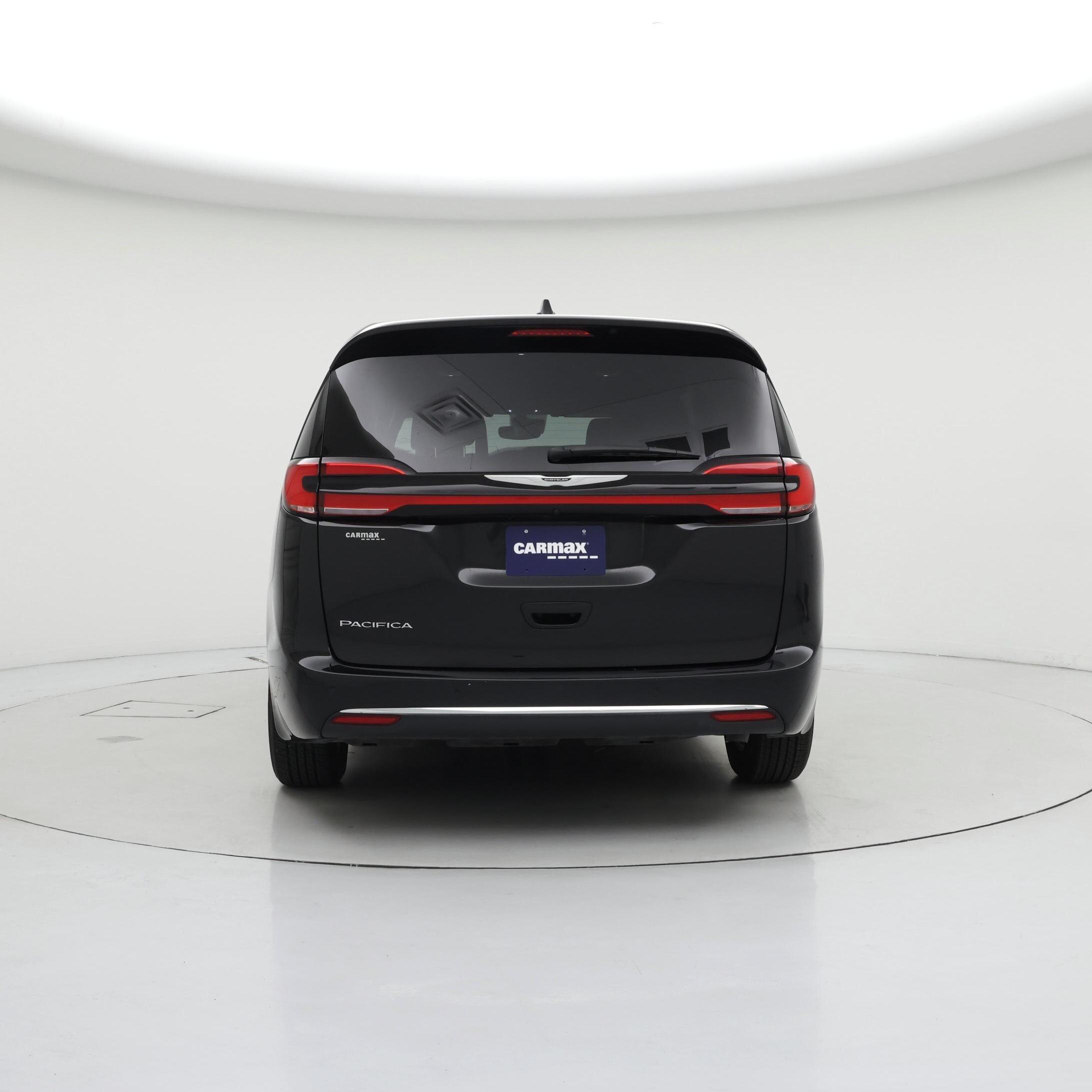 Thumbnail: 2025 Chrysler Pacifica - 6