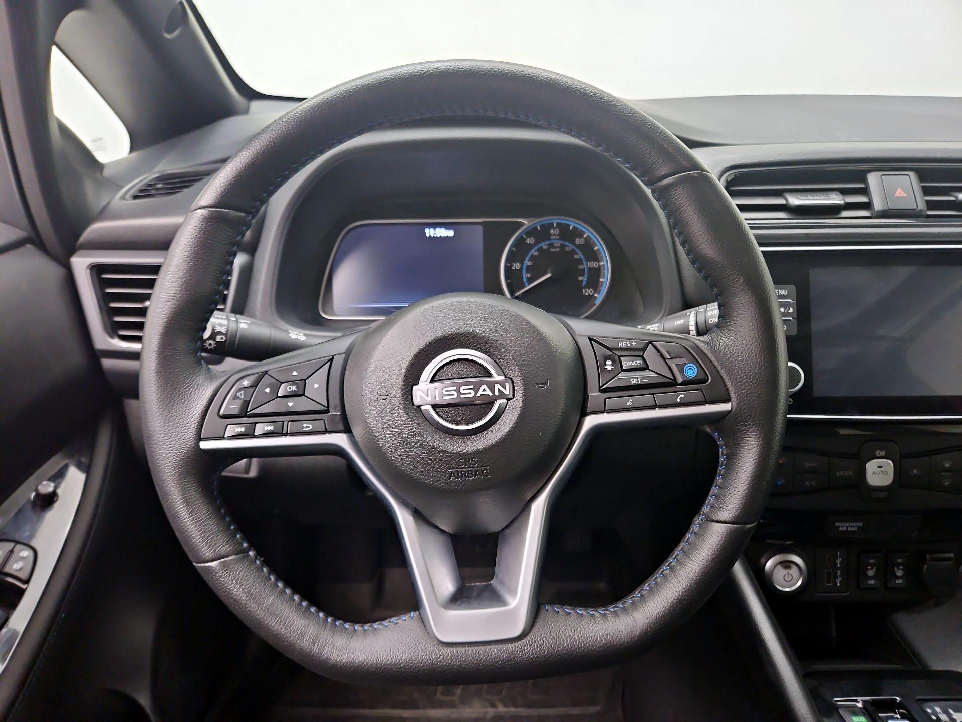 Thumbnail: 2024 Nissan Leaf - 10