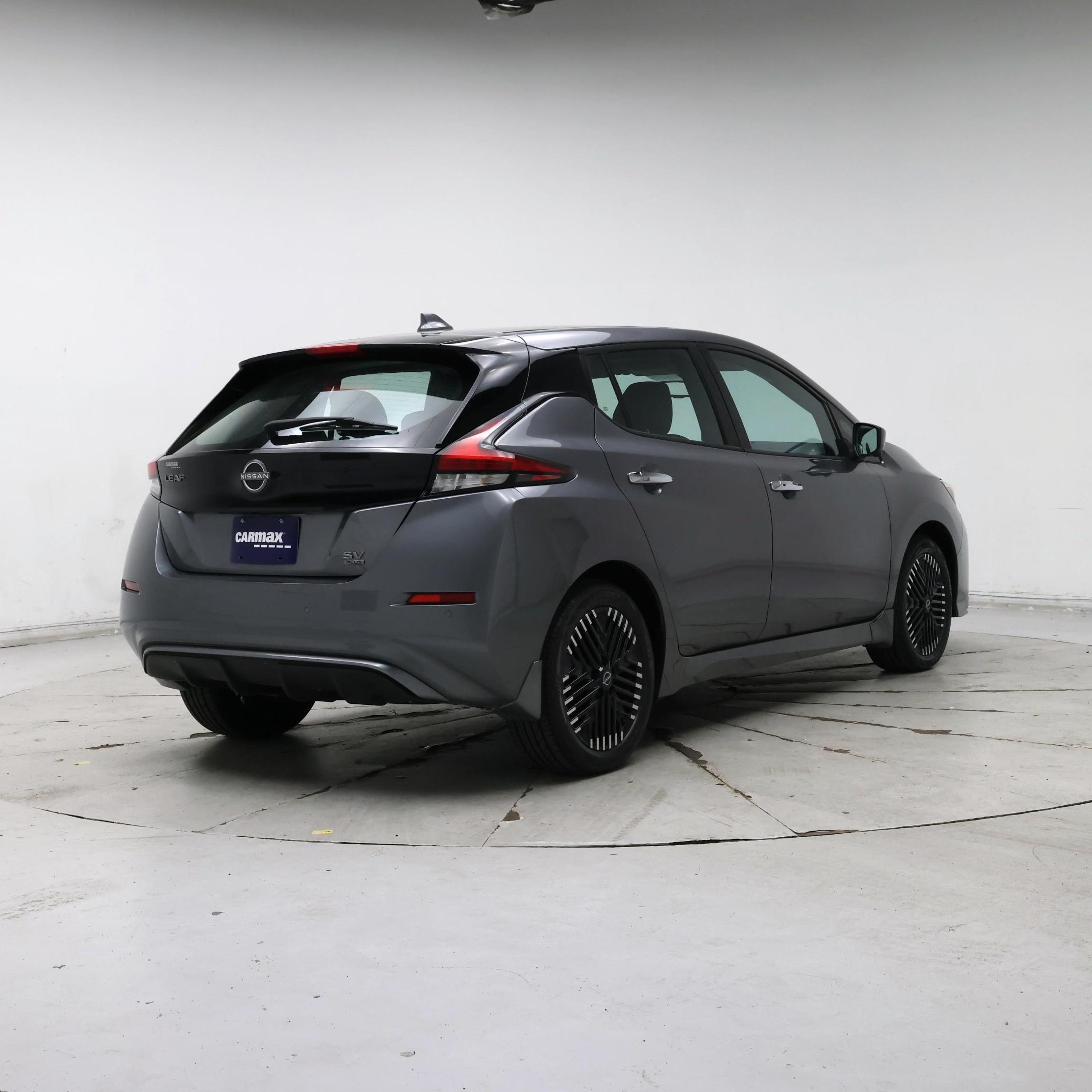 Thumbnail: 2024 Nissan Leaf - 8
