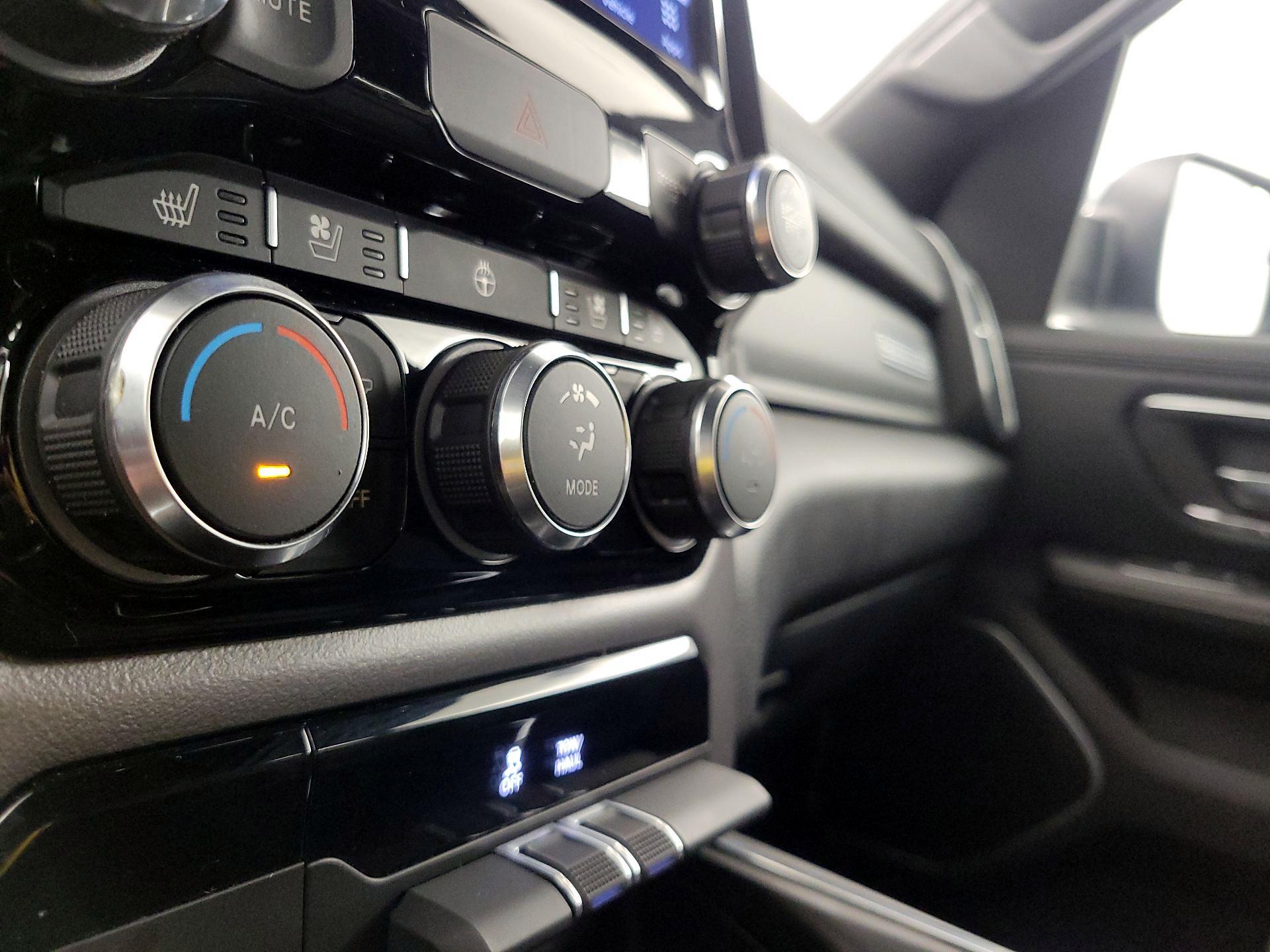 Thumbnail: 2023 RAM 1500 - 17