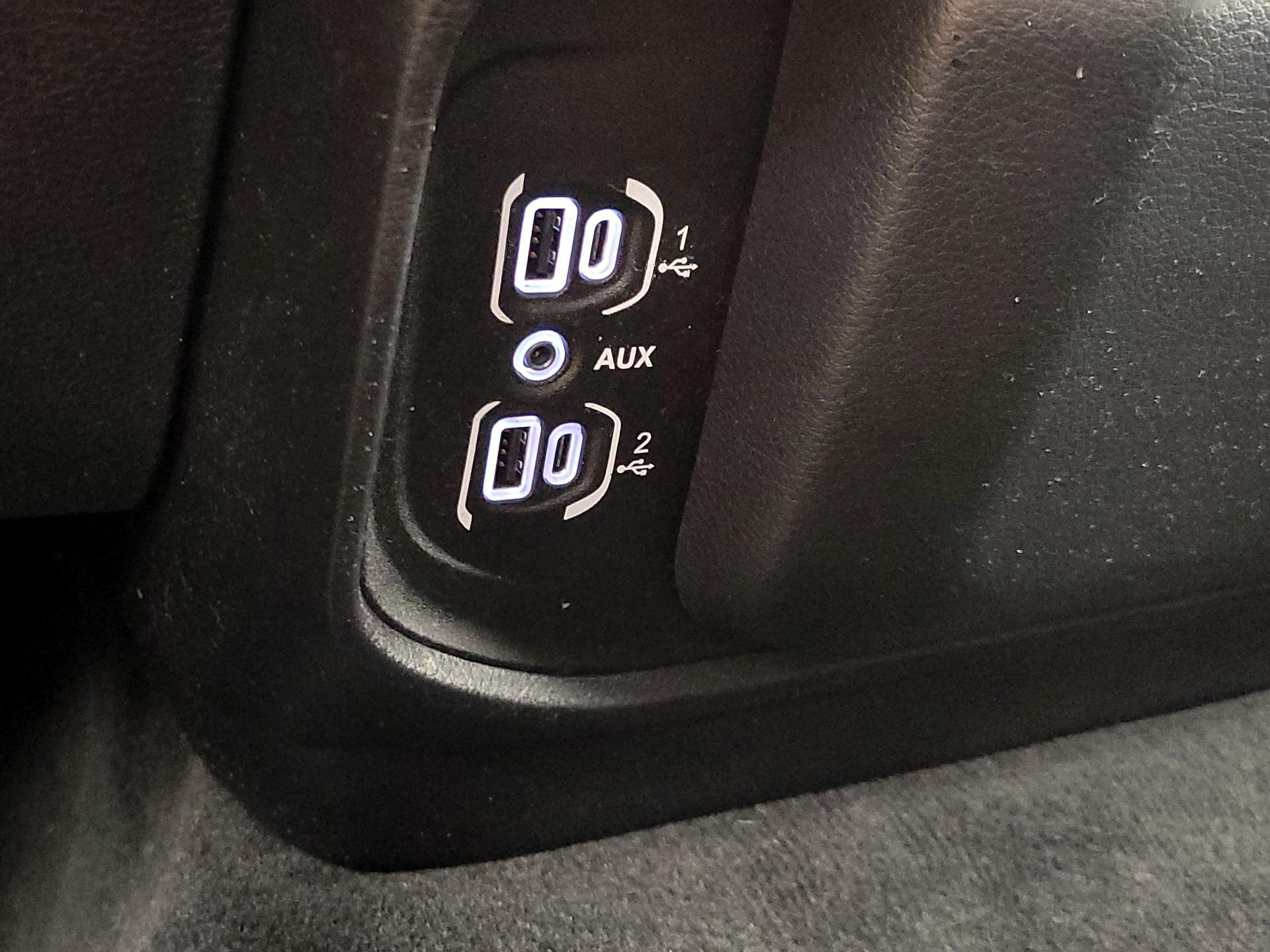 Thumbnail: 2021 RAM 1500 - 18