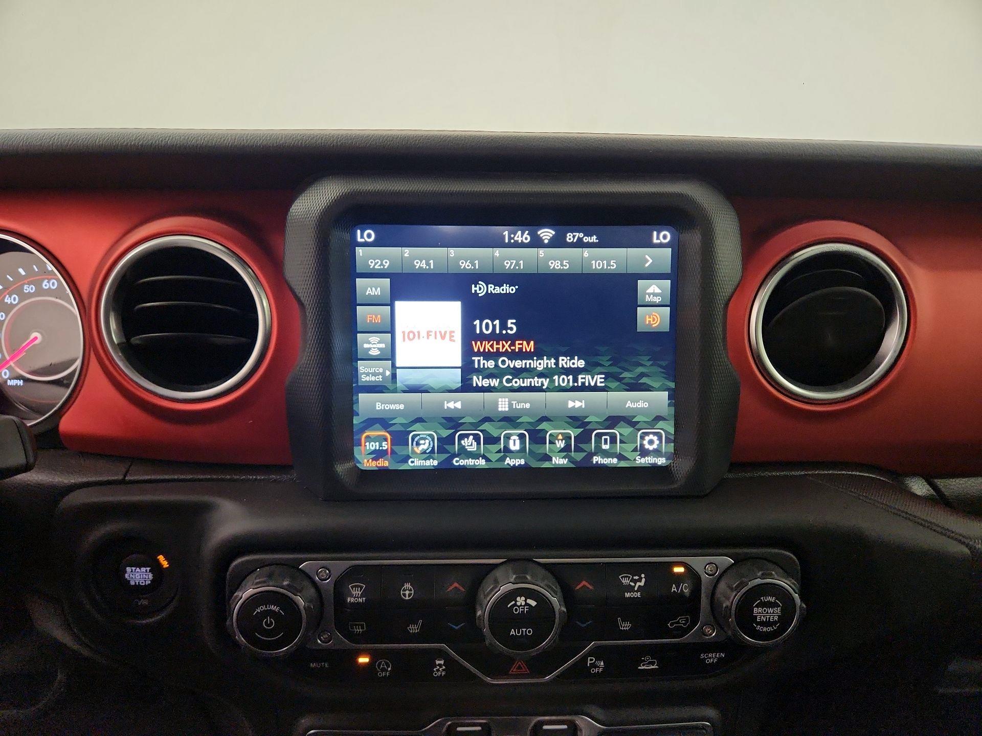 Thumbnail: 2020 Jeep Gladiator - 14