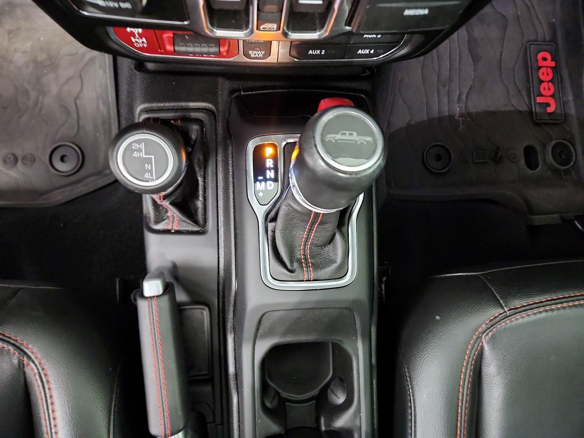 Thumbnail: 2020 Jeep Gladiator - 16