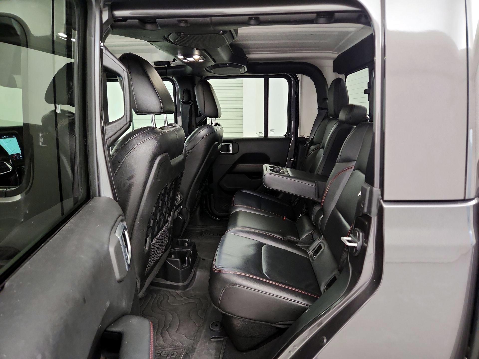 Thumbnail: 2020 Jeep Gladiator - 18