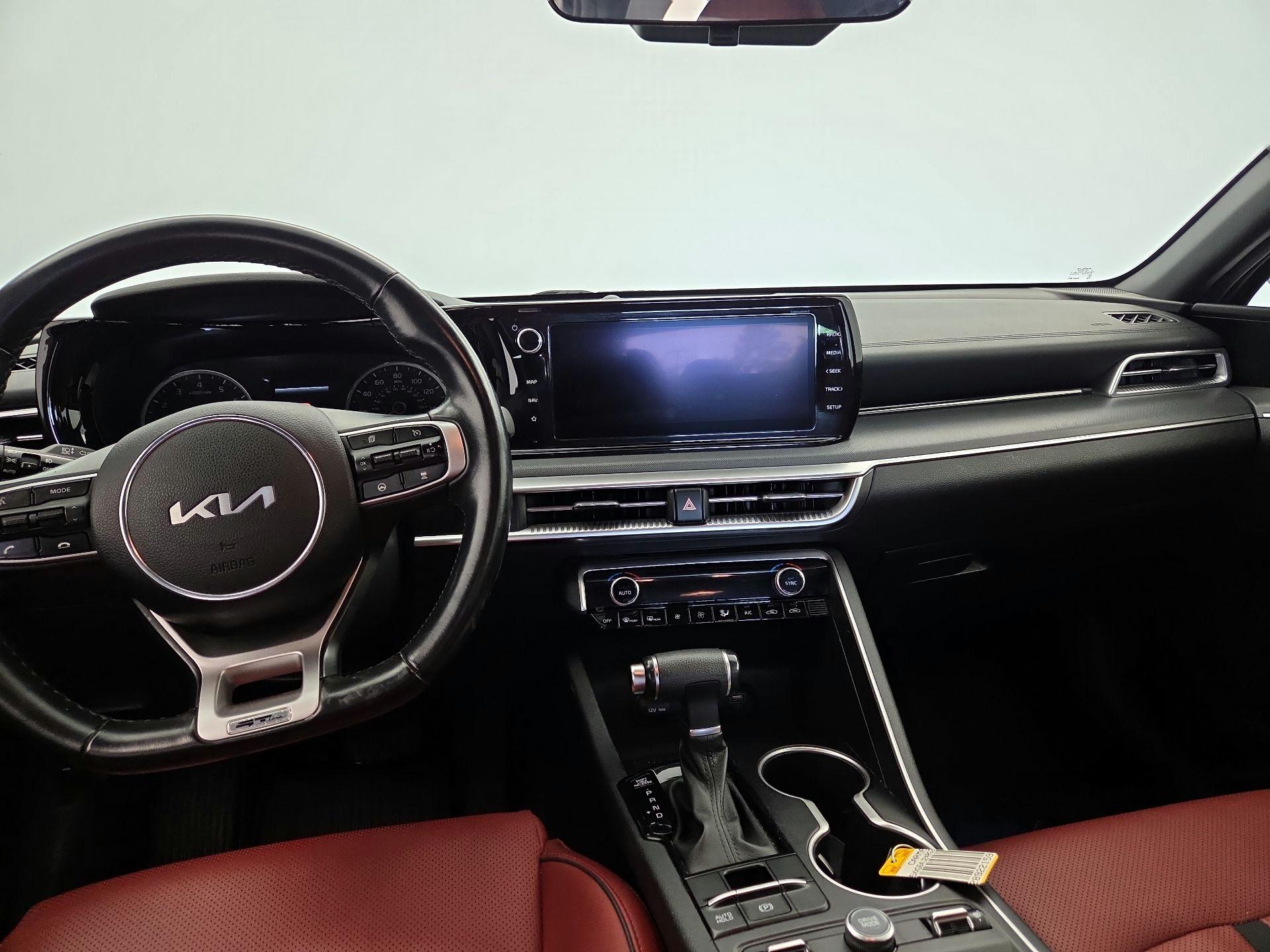 Thumbnail: 2024 Kia K5 - 9
