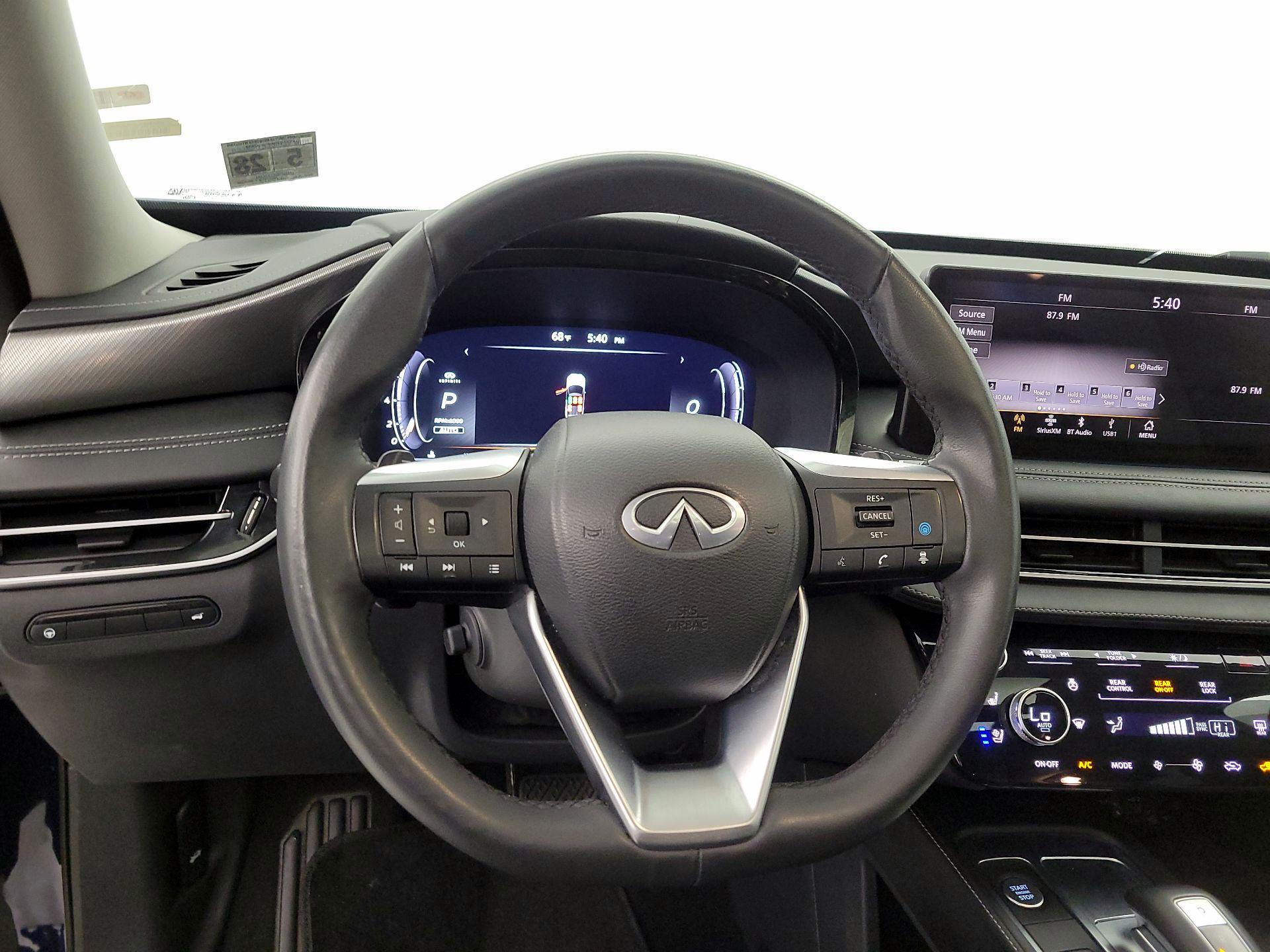 Thumbnail: 2023 INFINITI QX60 - 10